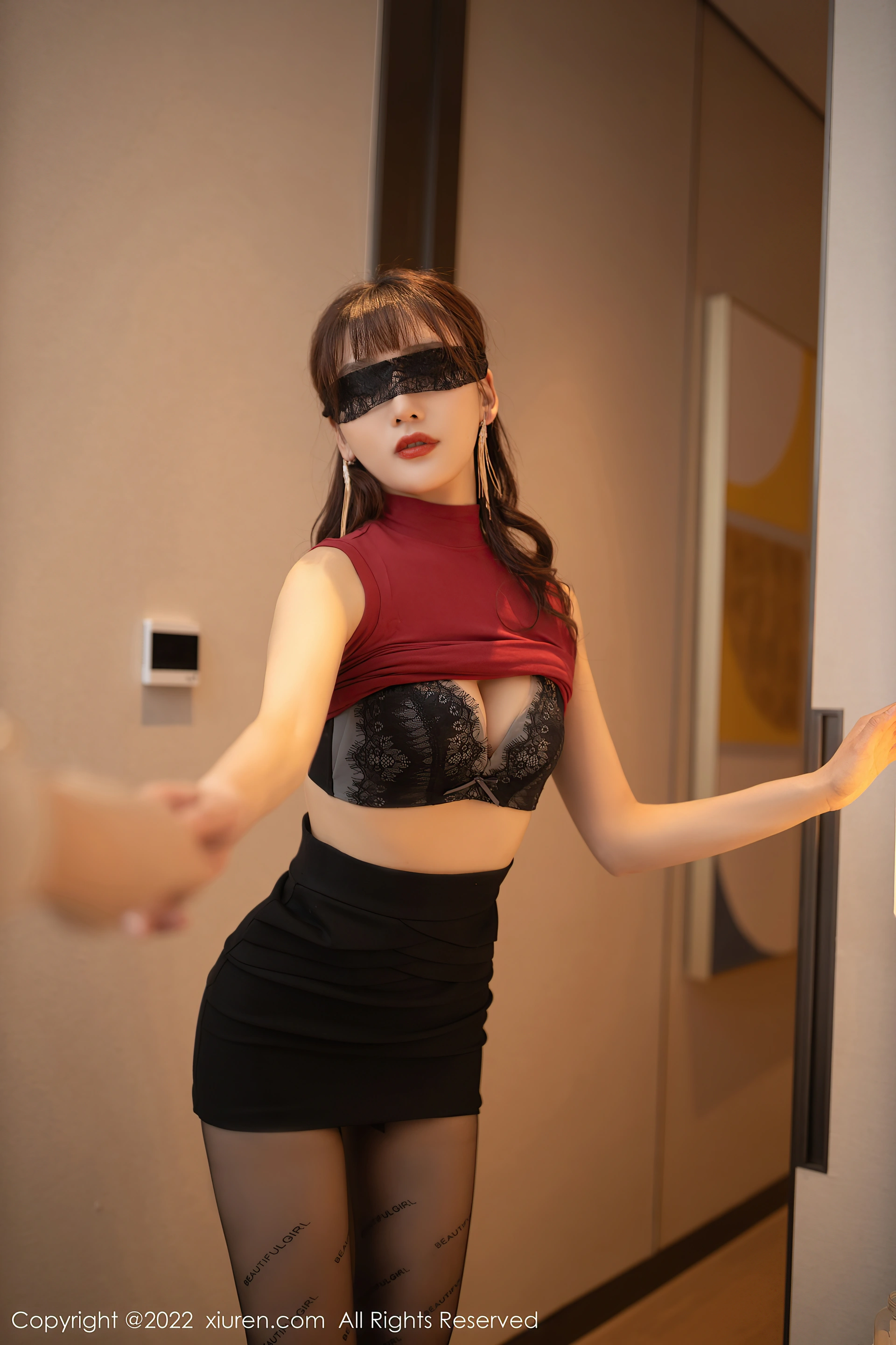 XiuRen秀人网 2022.01.25 No.4510 陆萱萱 黑丝美腿[97+1P 898MB]