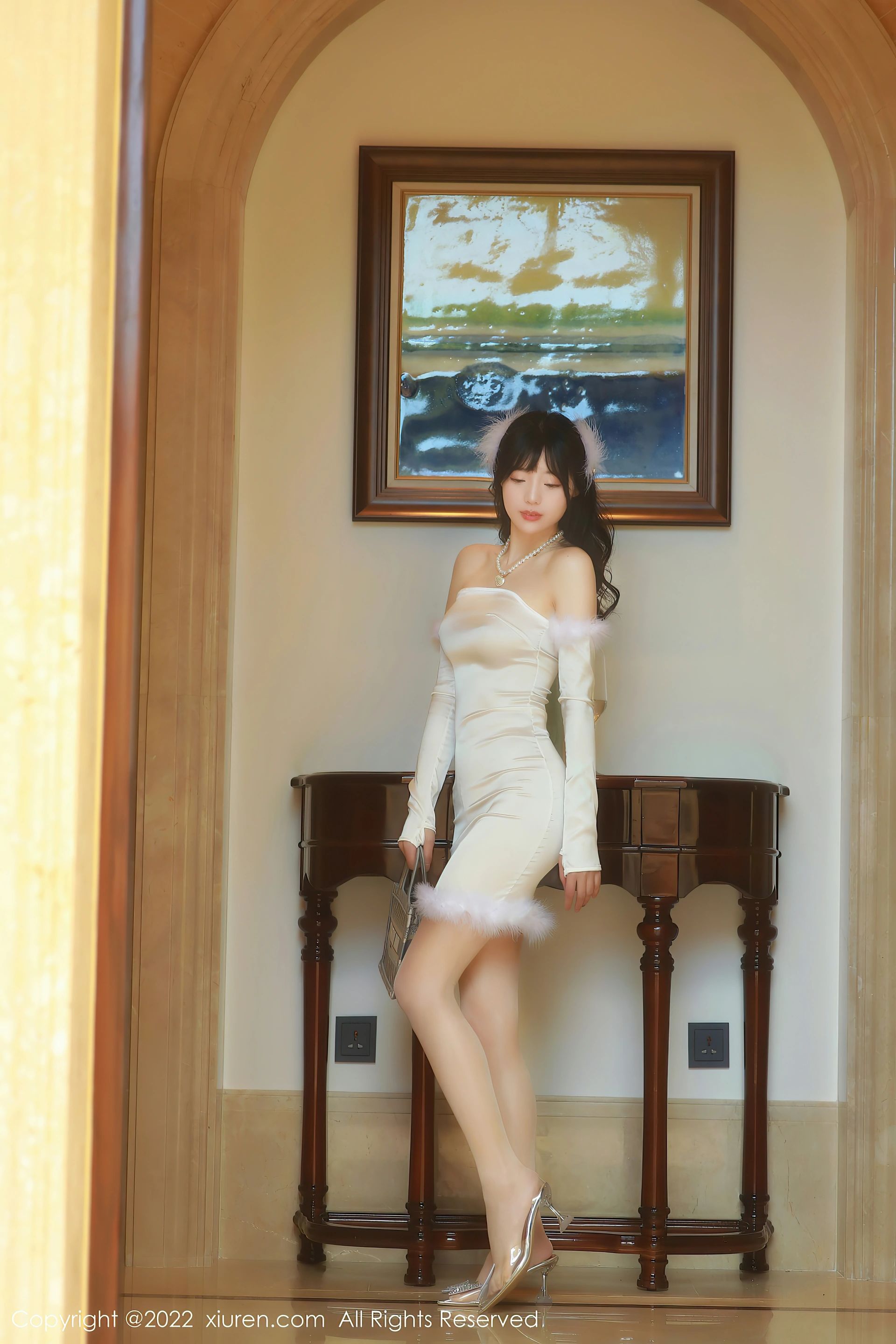 XiuRen秀人网 2022.02.28 No.4645 佘贝拉Bella 海南岛旅拍[75+1P 748MB]