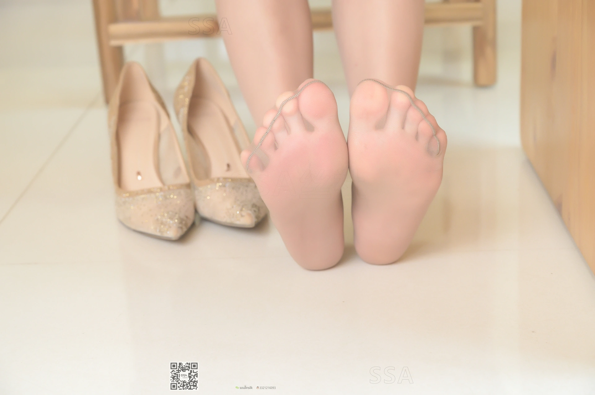 SSA丝社 超清写真 NO.182 雪梨 茶艺室古典旗袍肉丝穿搭示范[139P-1.70GB]