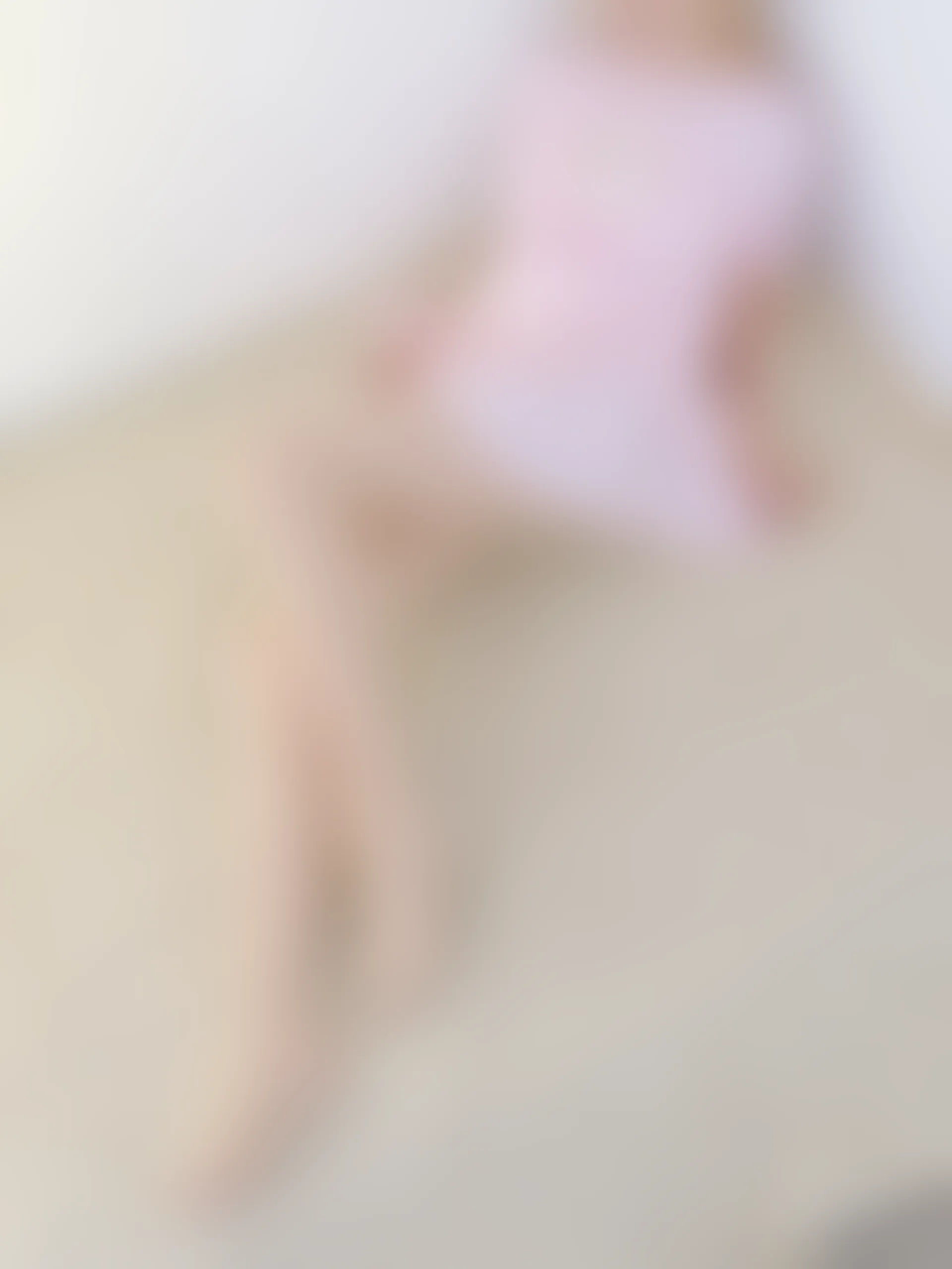 森萝财团 露露子-01E 4K 肉丝粉裙 [100P1V-4.29GB]