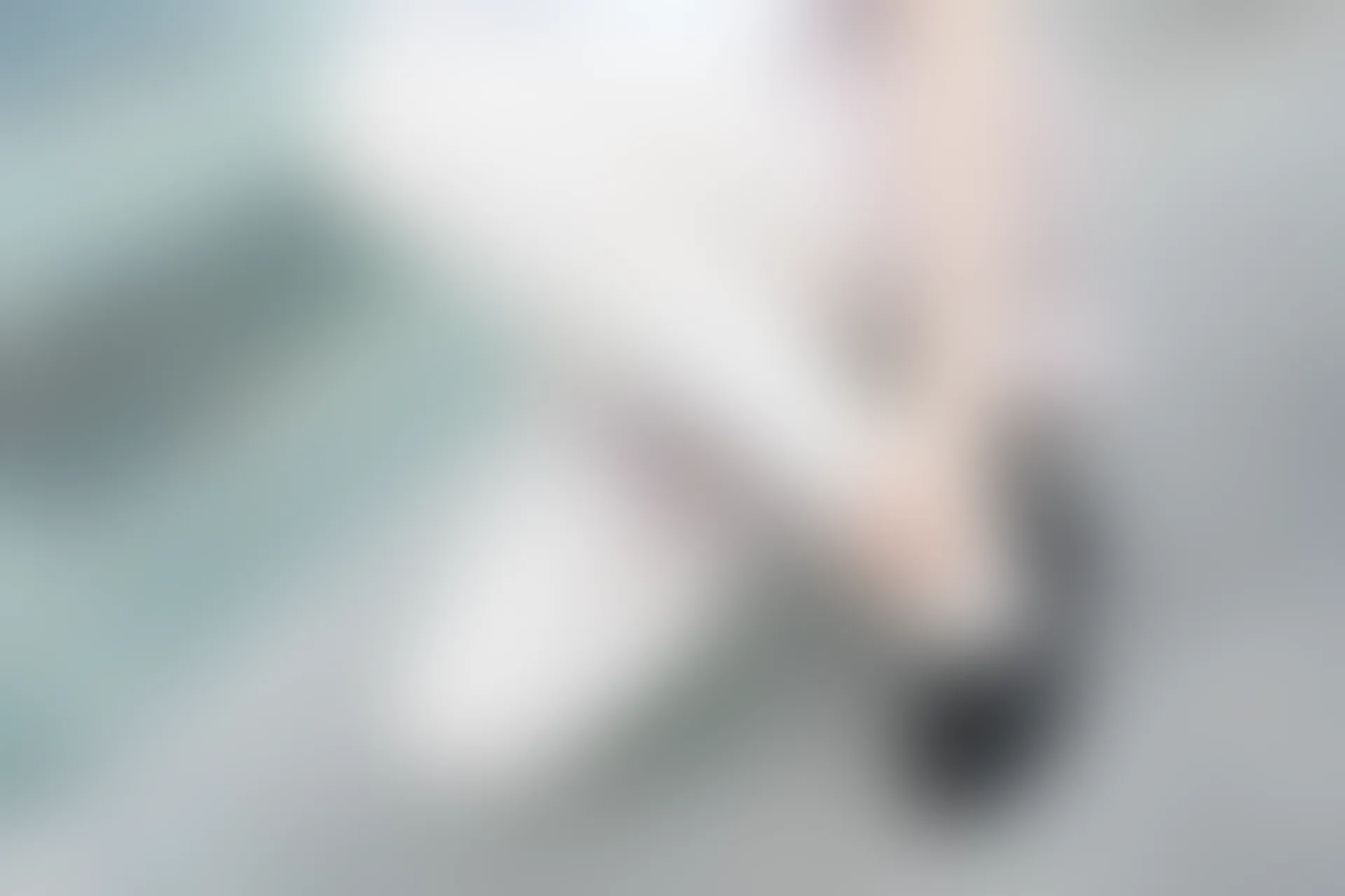 D55.002 和白丝JK来一场邂逅 [40P-109MB]