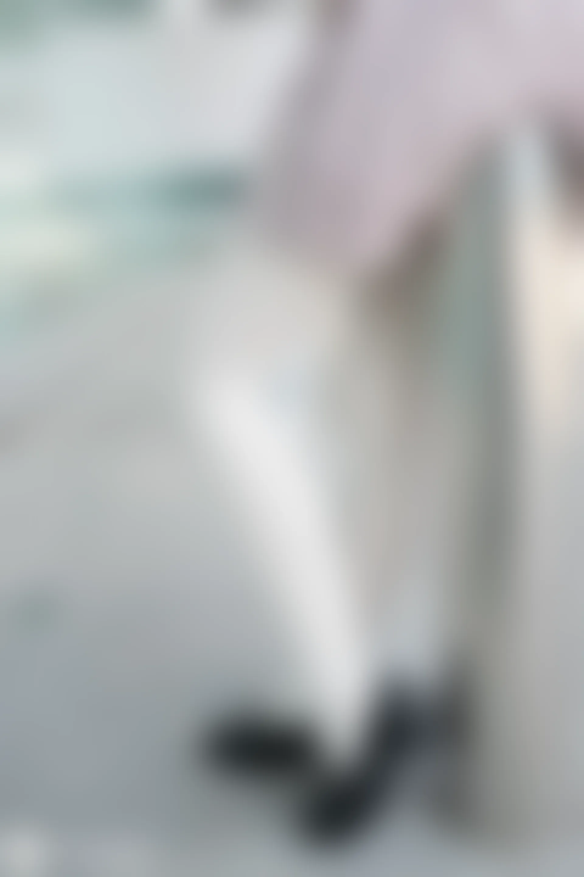 D55.002 和白丝JK来一场邂逅 [40P-109MB]