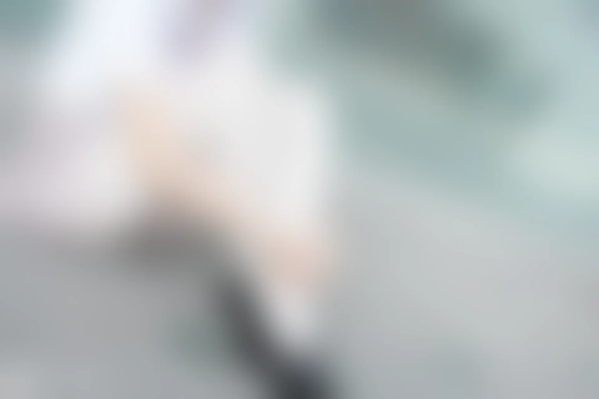 D55.002 和白丝JK来一场邂逅 [40P-109MB]