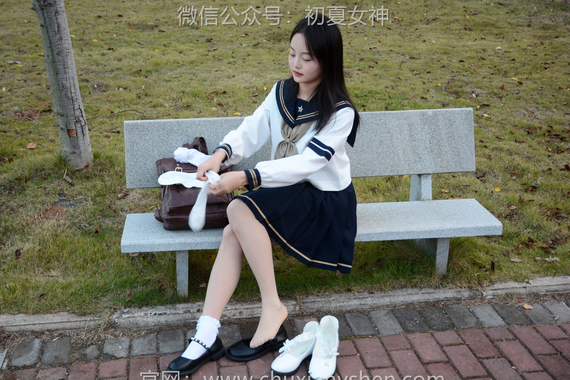 初夏女神 NO.103 双双 海军服JK[140P+1V／4.02GB]