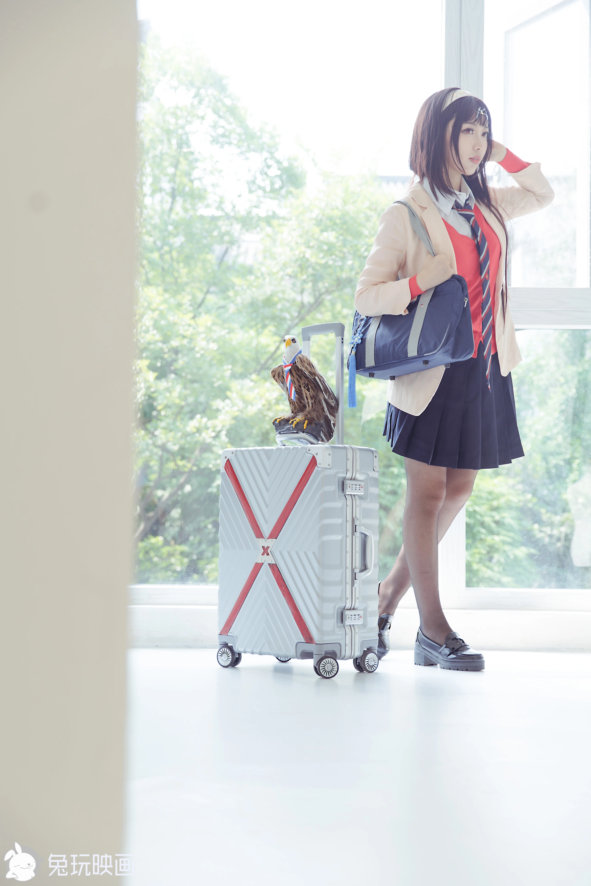 C23.007 旗袍和制服 [50P-627MB]
