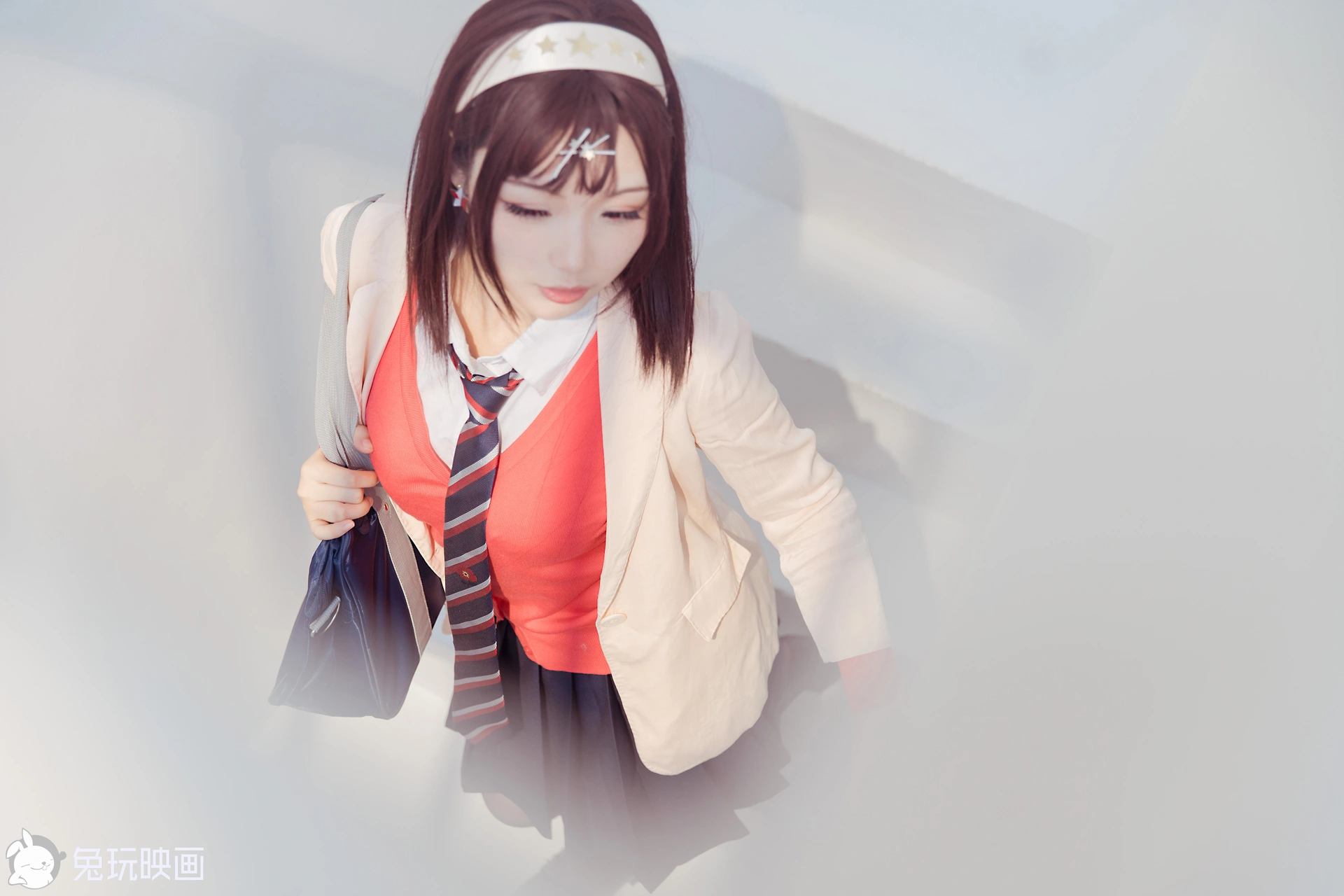 C23.007 旗袍和制服 [50P-627MB]