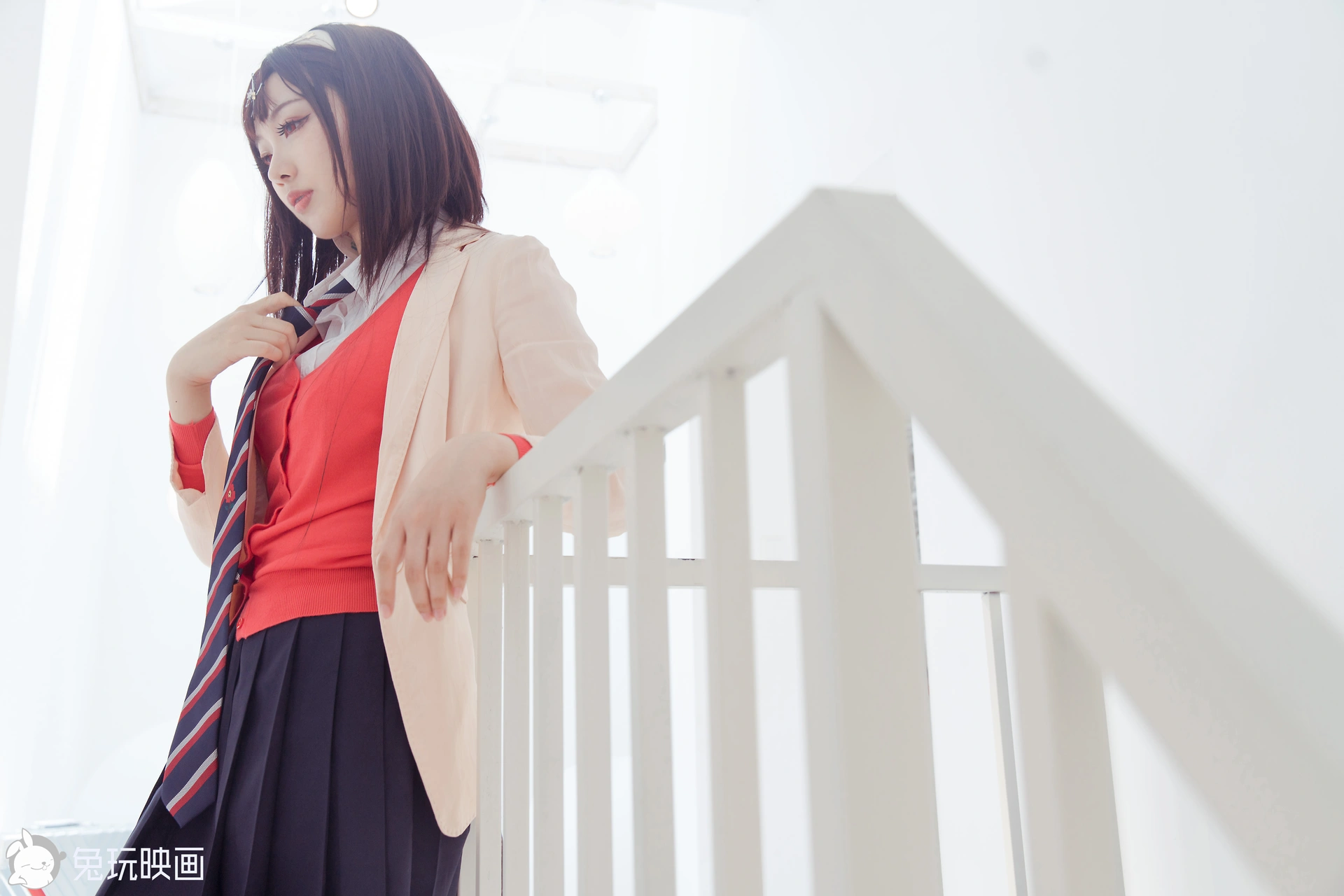 C23.007 旗袍和制服 [50P-627MB]