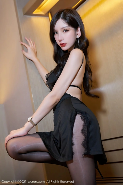 XiuRen秀人网 2021.11.05 No.4171 周慕汐baby 丝袜 美胸[62+1P 642MB]
