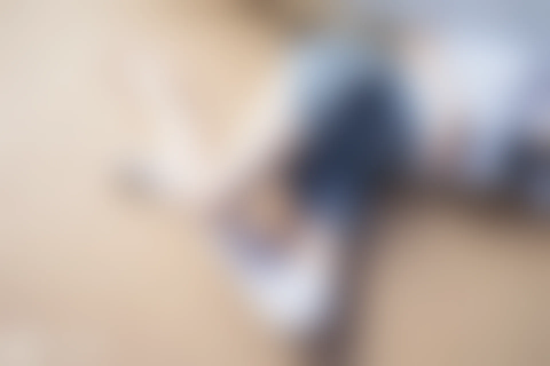 C49.008 一半白丝一半果腿 [40P-136MB]