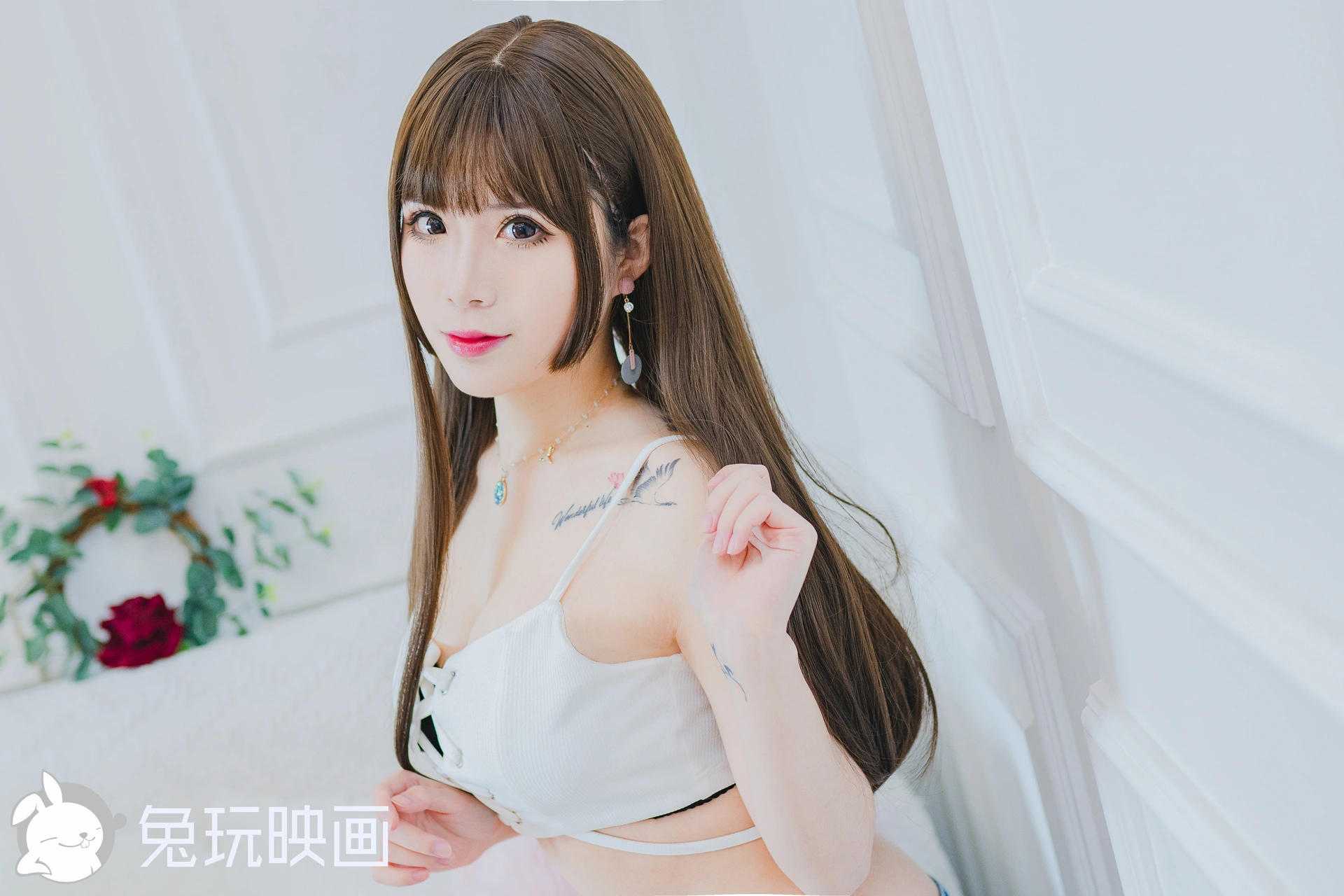 D54.008 长发大姐姐 [40P-613MB]