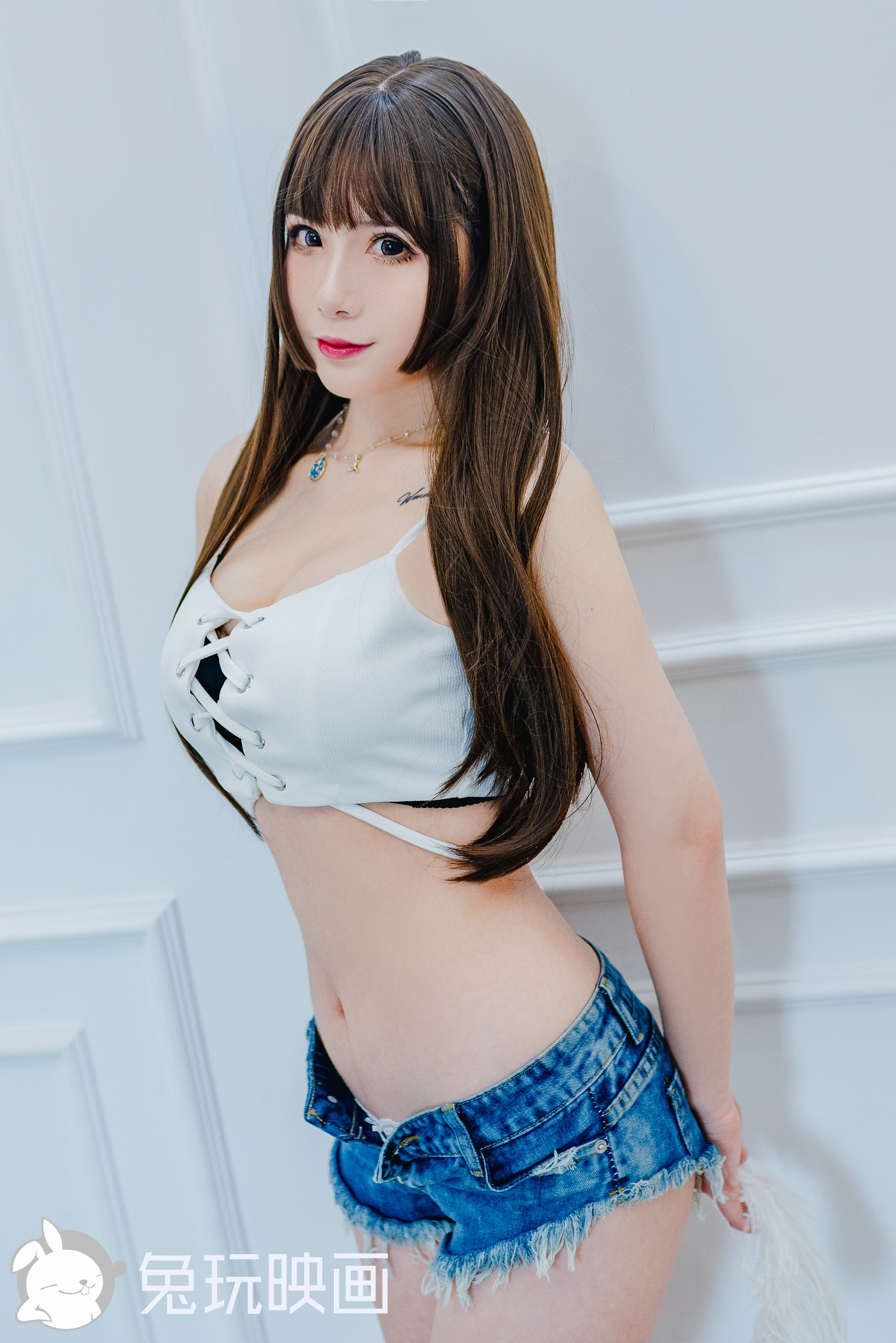 D54.008 长发大姐姐 [40P-613MB]