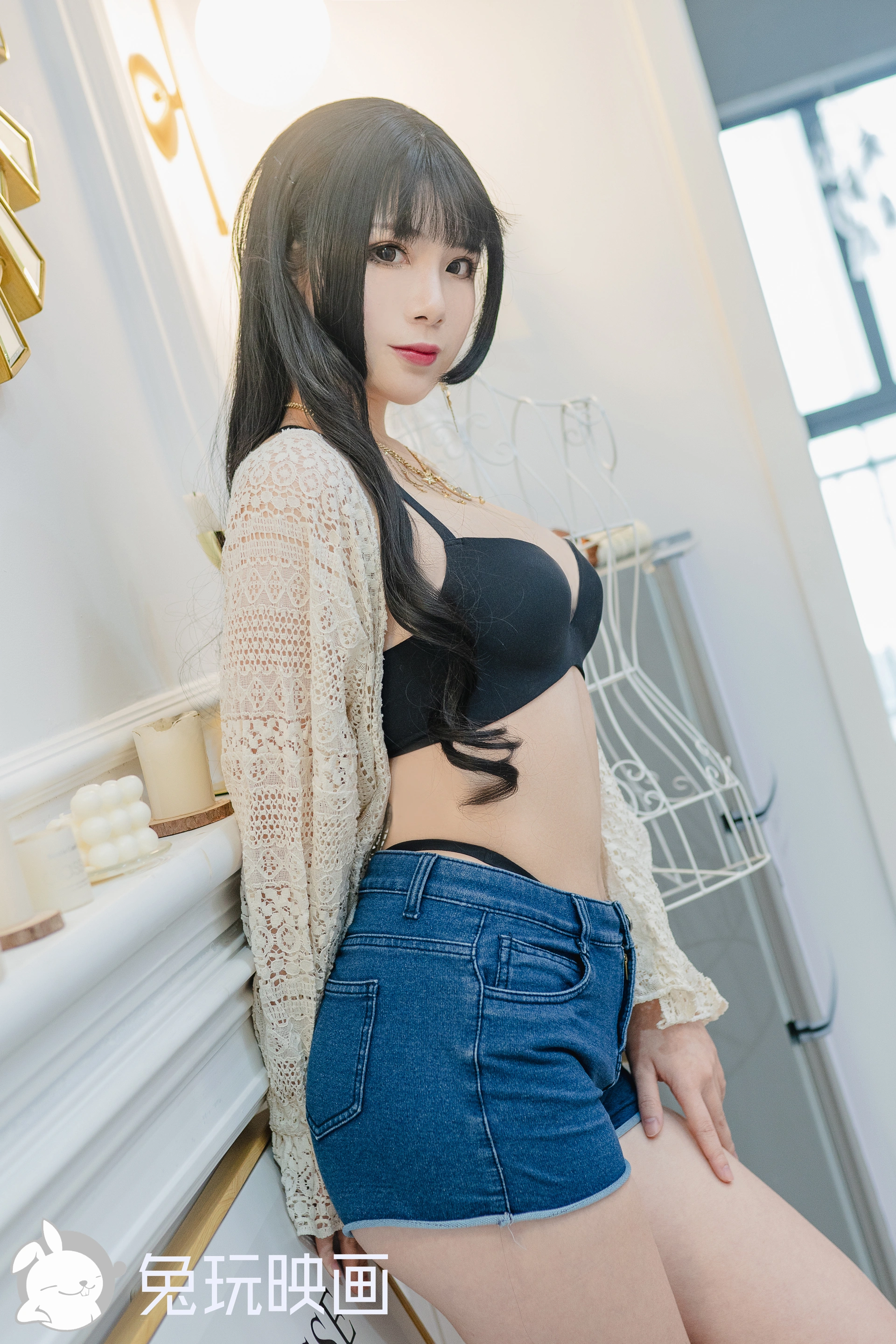 D54.008 长发大姐姐 [40P-613MB]