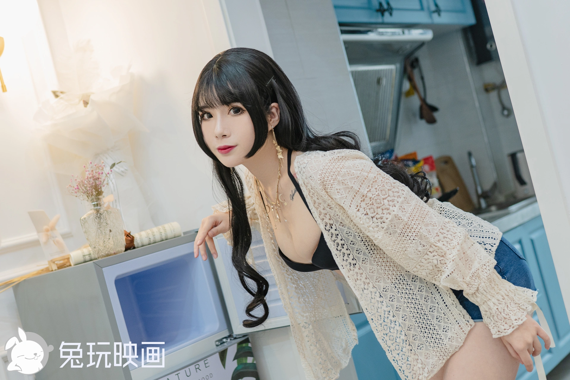 D54.008 长发大姐姐 [40P-613MB]