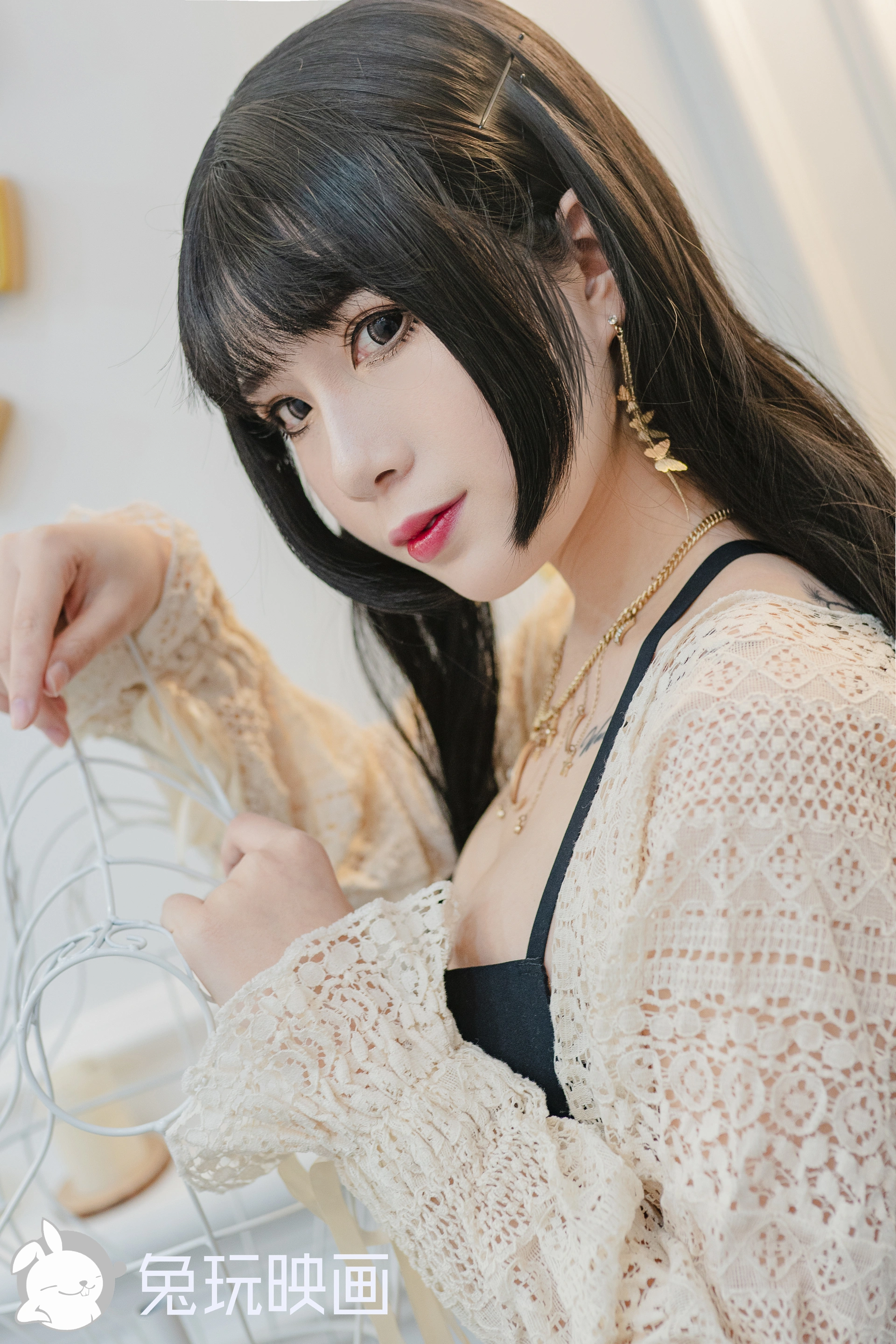 D54.008 长发大姐姐 [40P-613MB]