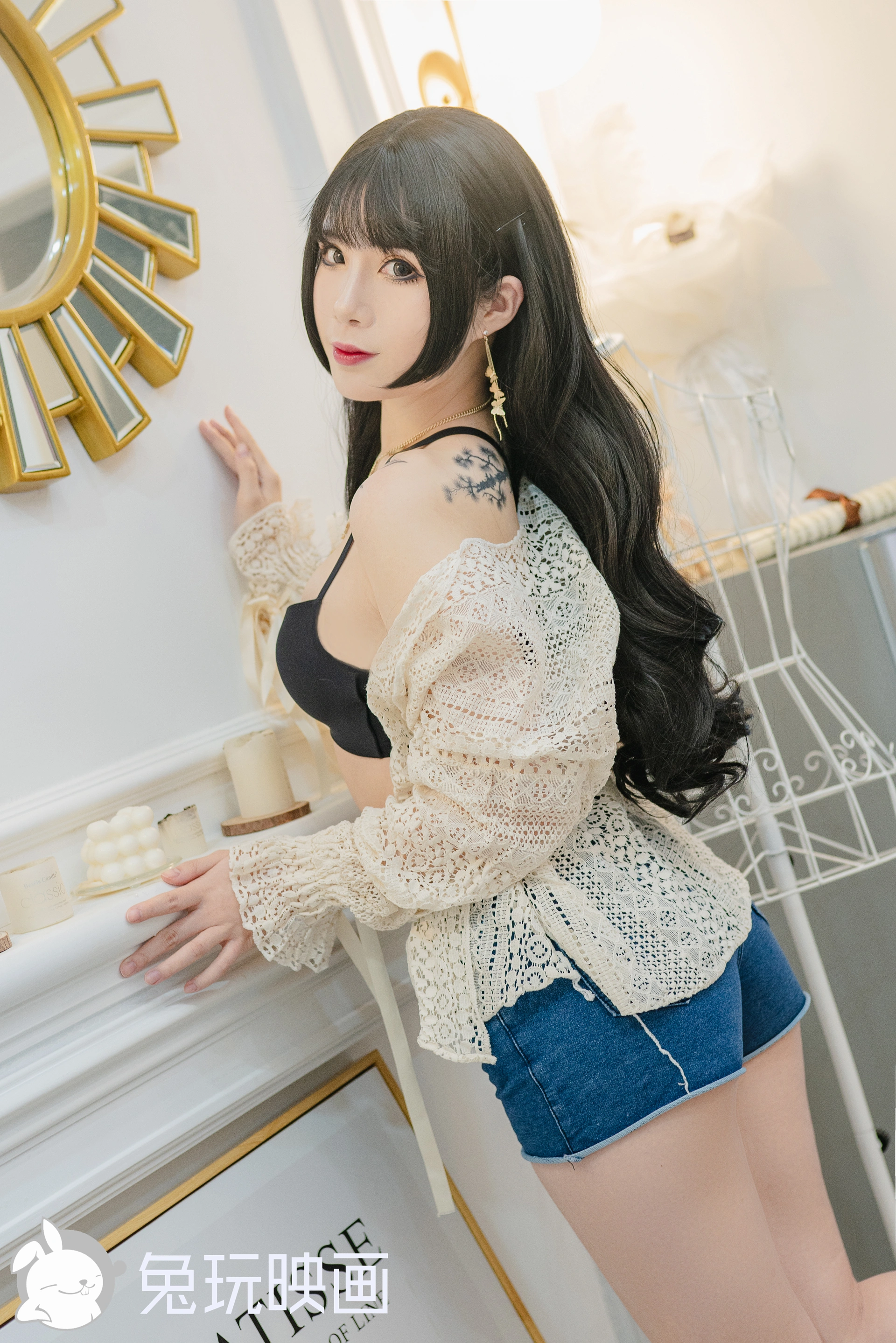 D54.008 长发大姐姐 [40P-613MB]