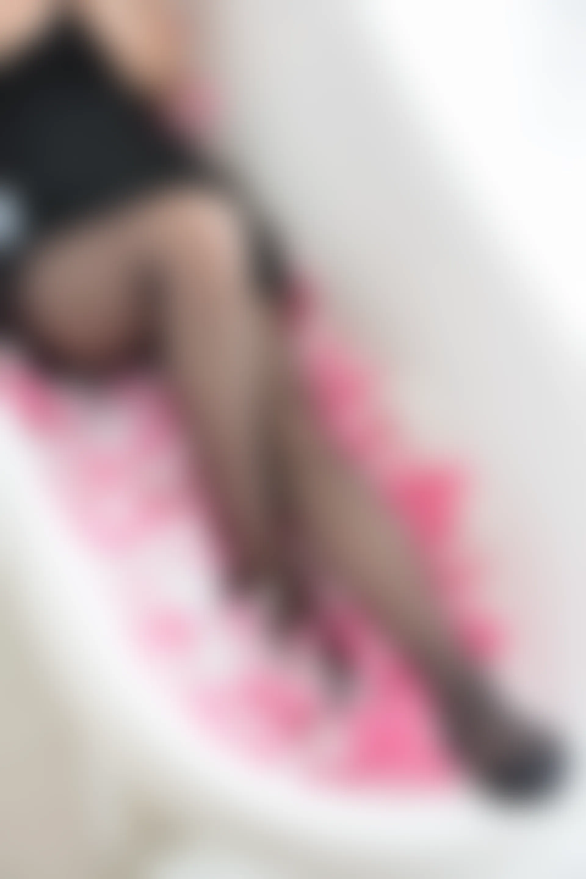 森萝财团 X-035 [84P1V-1.79G]制服, 森萝财团, 美腿, 黑丝
