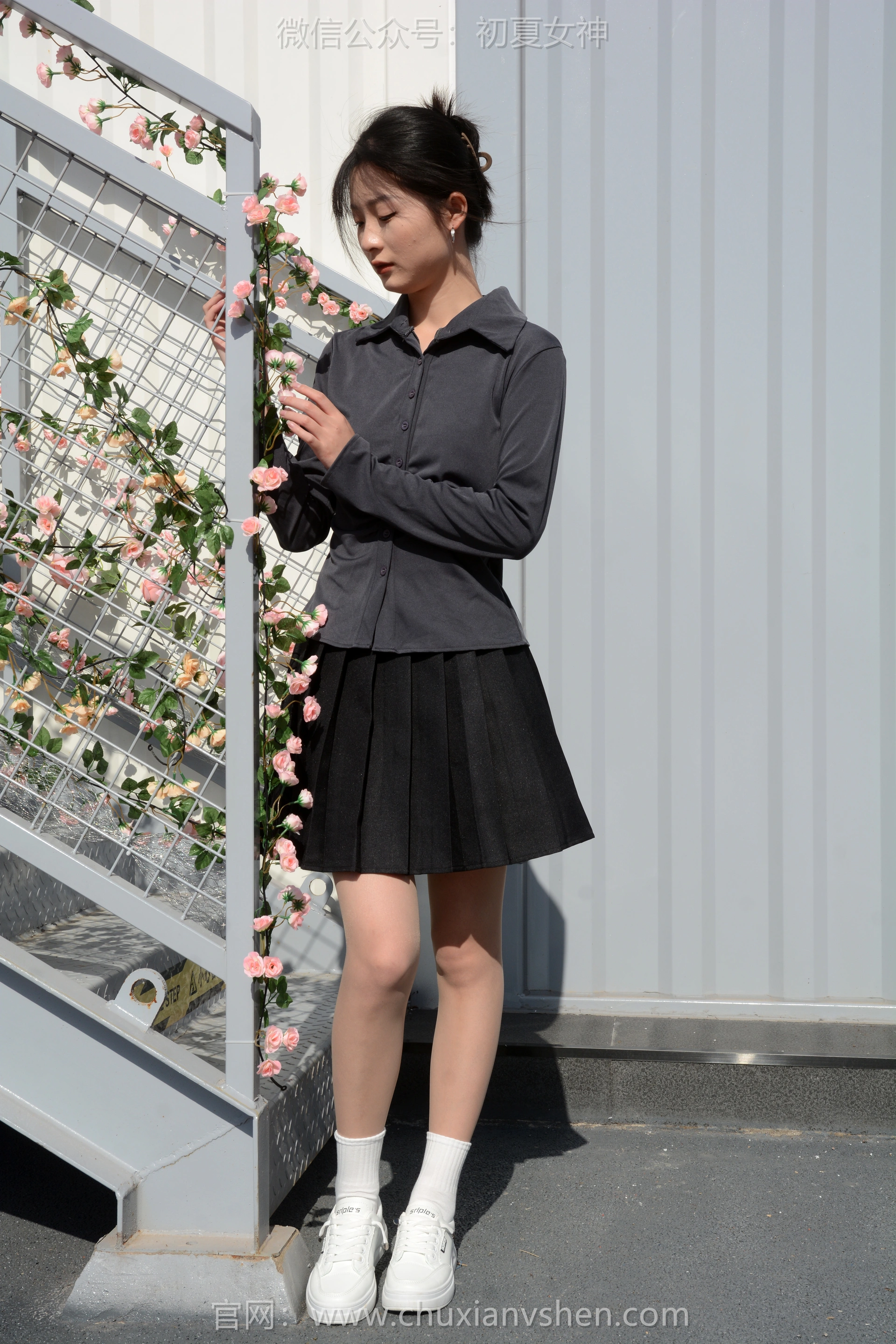初夏女神 NO.102 安妮 绿叶鲜花[140P+1V／4.30GB]