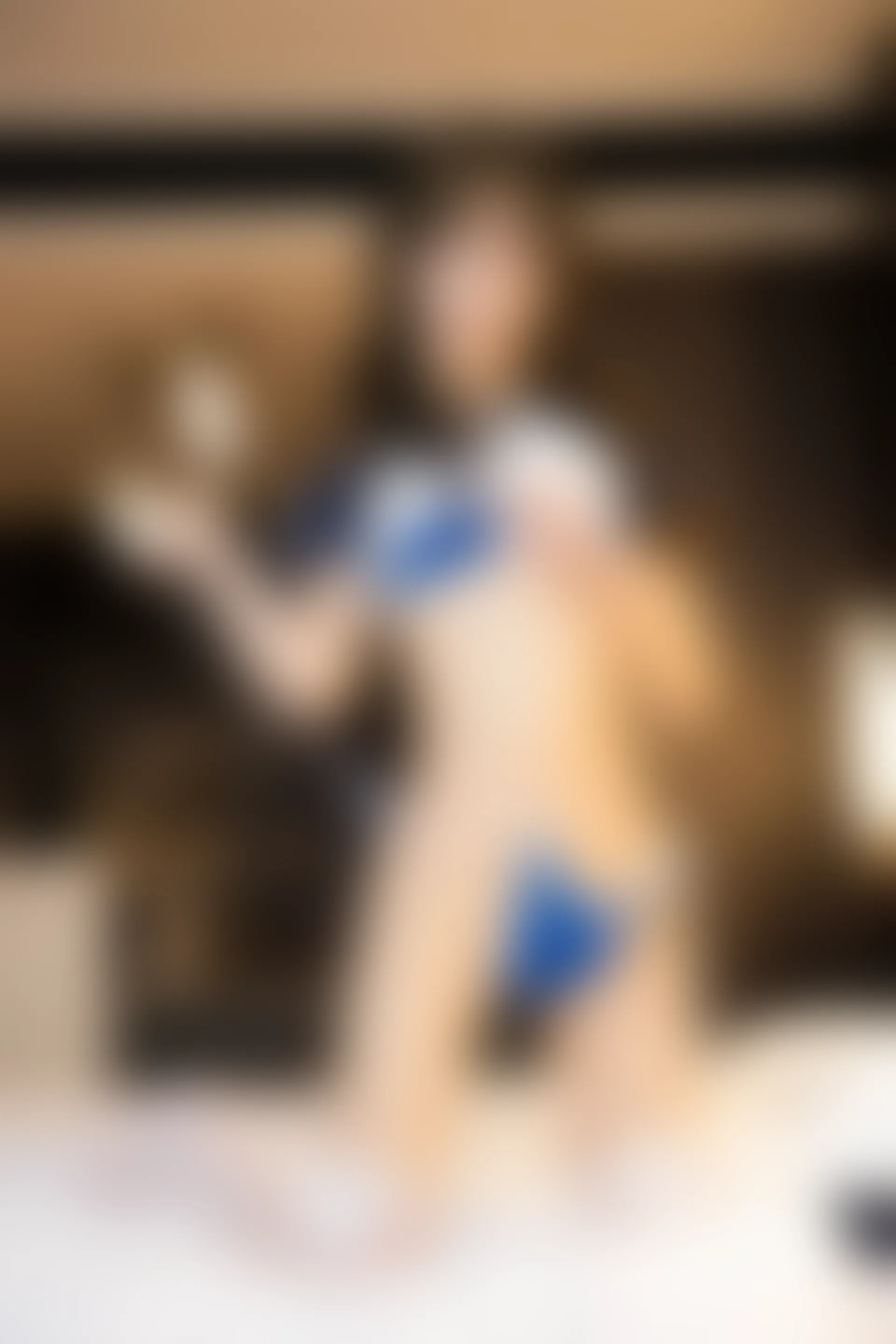 XiuRen秀人网 2022.03.16 No.4726 小果冻儿 丝袜美腿[84+1P 728MB]