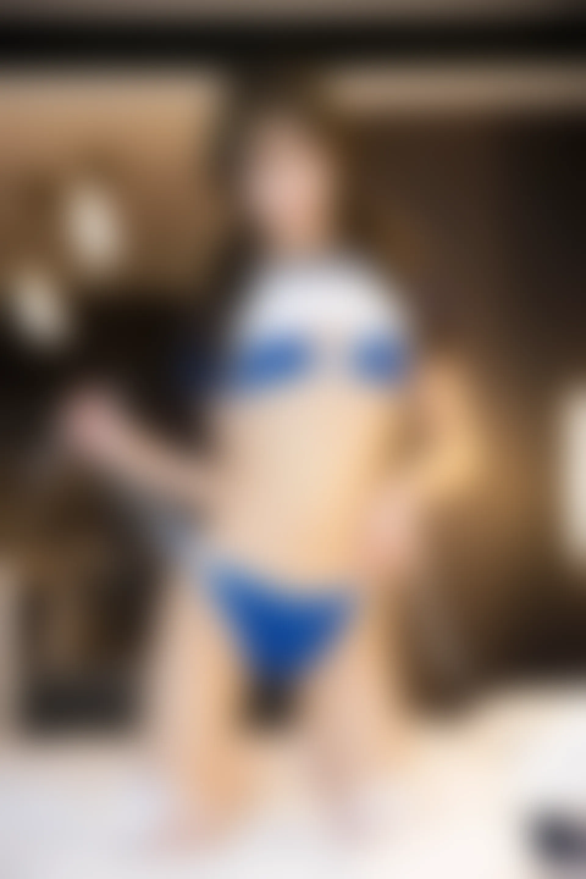 XiuRen秀人网 2022.03.16 No.4726 小果冻儿 丝袜美腿[84+1P 728MB]
