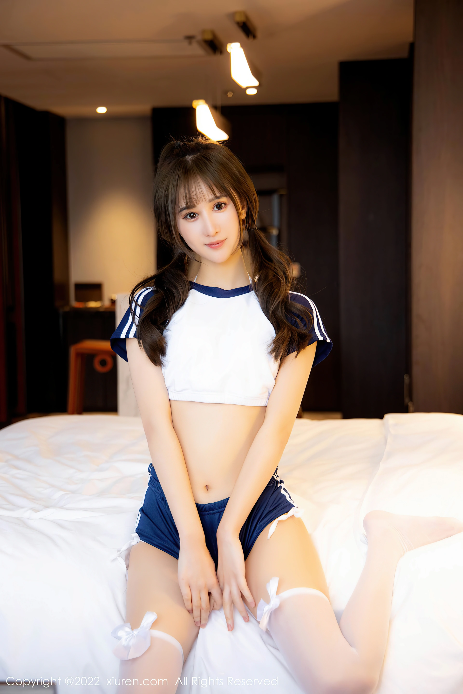 XiuRen秀人网 2022.03.16 No.4726 小果冻儿 丝袜美腿[84+1P 728MB]