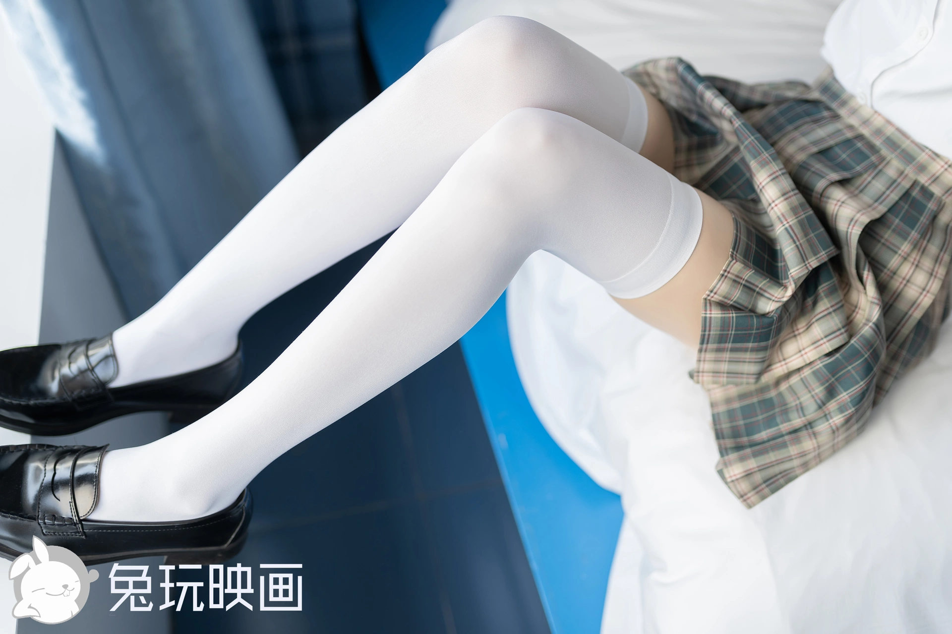 D58.003 兔玩映画 蓝色房间 [40P-82MB]