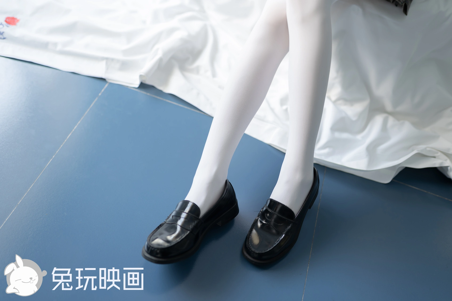D58.003 兔玩映画 蓝色房间 [40P-82MB]
