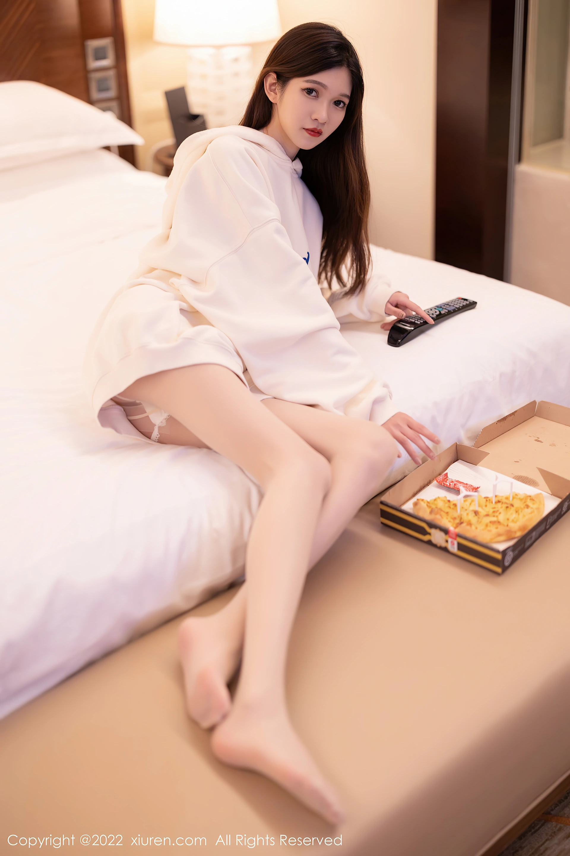 XiuRen秀人网 2022.01.12 No.4451 程程程- 清纯美腿[102+1P 809MB]
