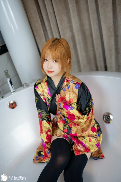 C21.005 教室里的JK白丝 [40P-347MB]