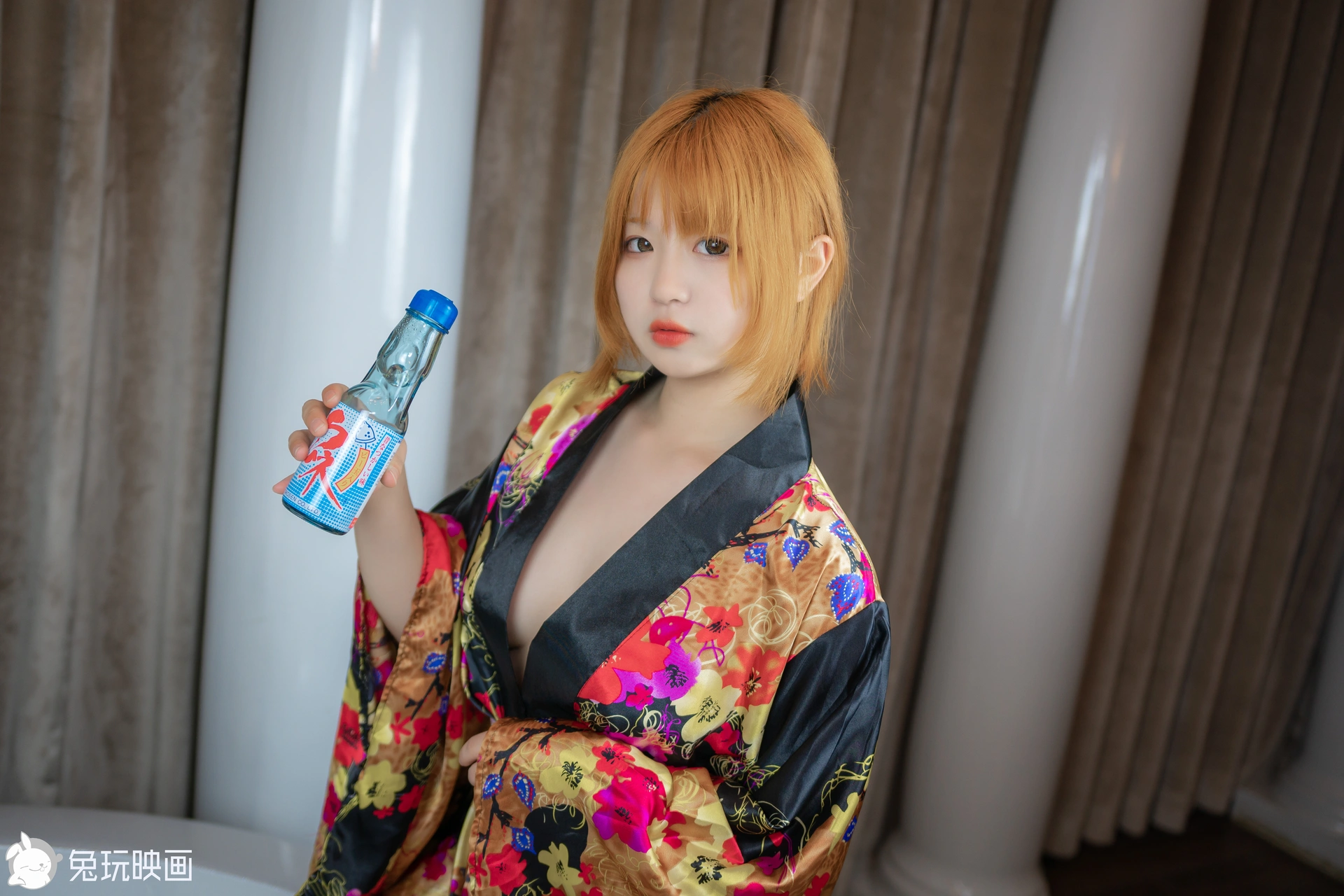 C28.001 浴缸里的和服 [42P-461MB]