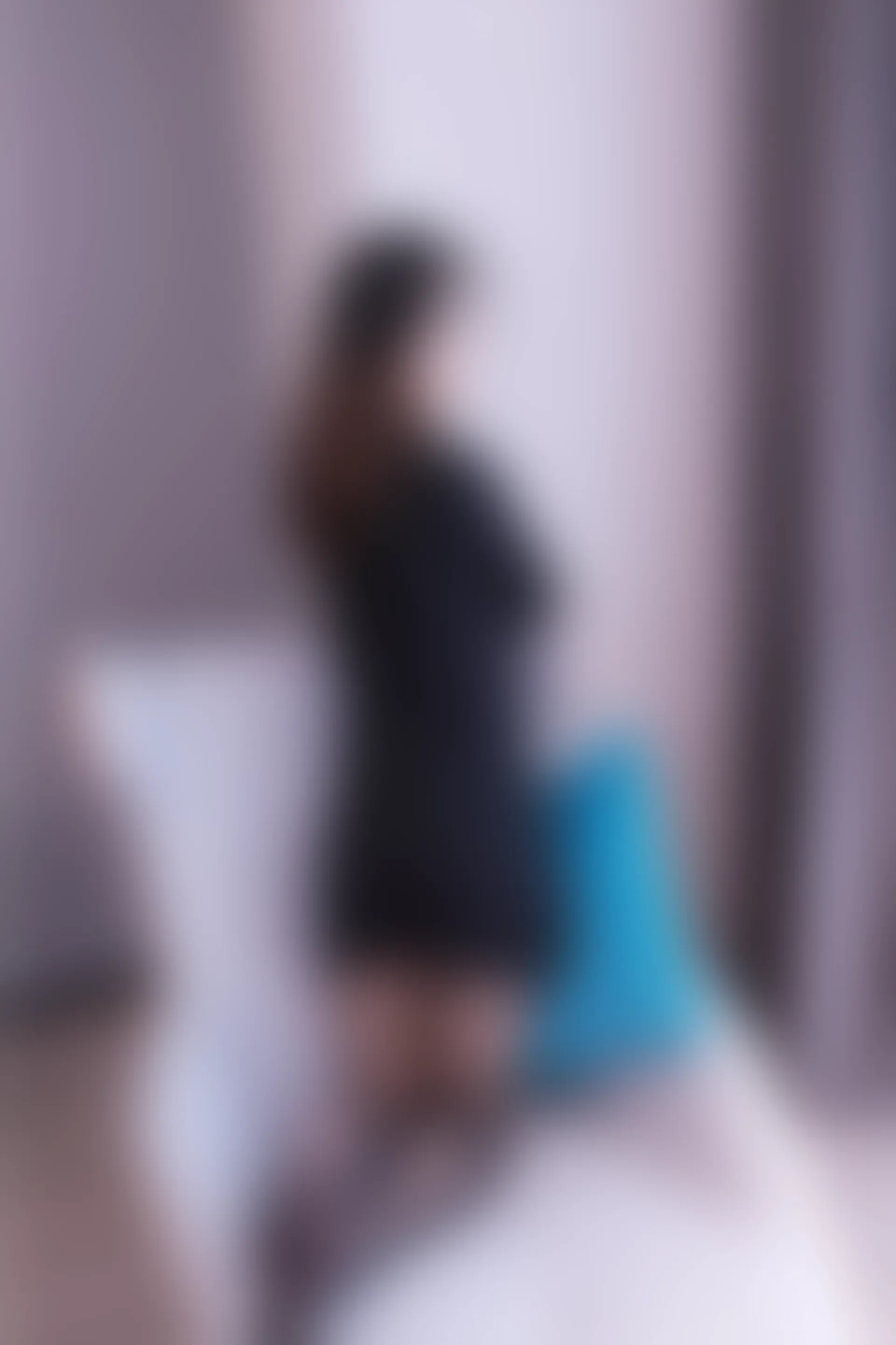 初夏女神 NO.013 依依~黑色瘦身连衣裙搭小黑皮鞋[146P-1V-3.91G]