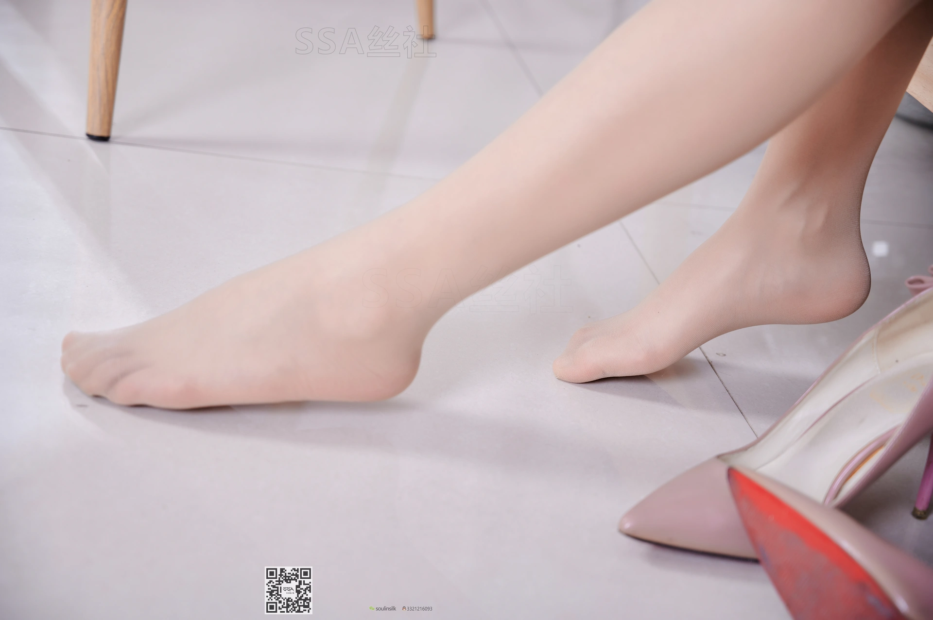 SSA丝社 超清写真 NO.114 慧慧 腿模慧慧笑容治愈系套少女粉[142P-2.25GB]