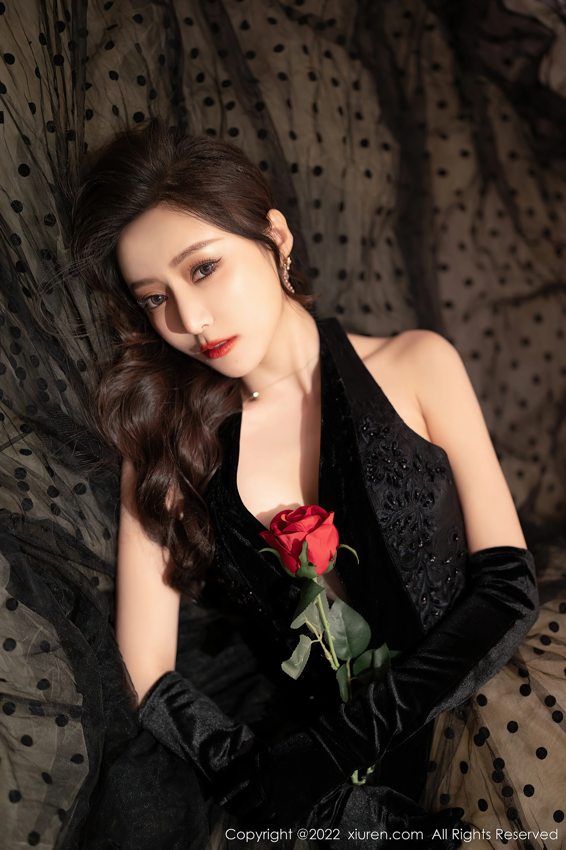 XiuRen秀人网 2022.03.04 No.4673 王馨瑶yanni 丝袜美腿[71+1P 594MB]