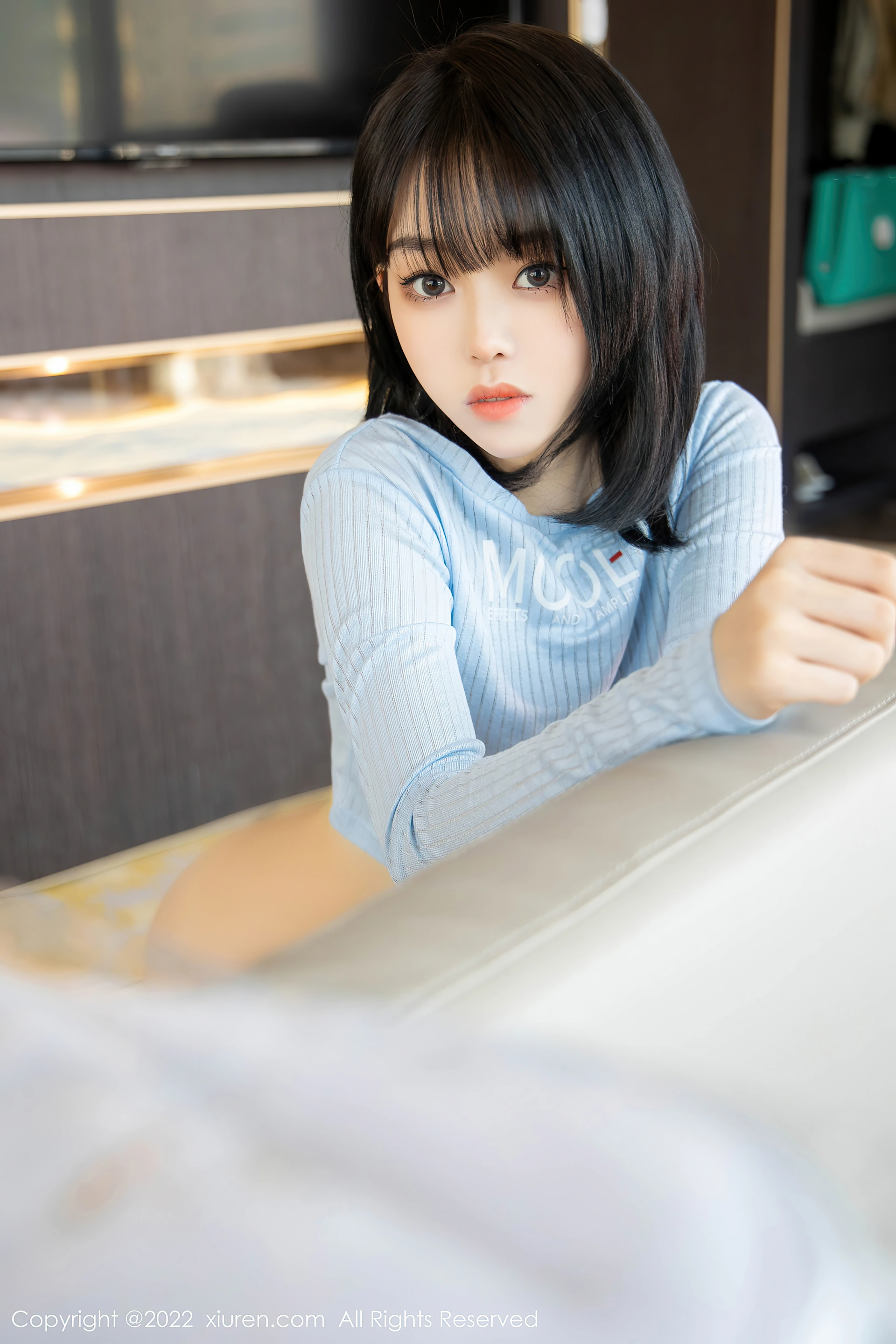 XiuRen秀人网 2022.02.15 No.4584 奶瓶. 牛仔裤美腿[95+1P 964MB]