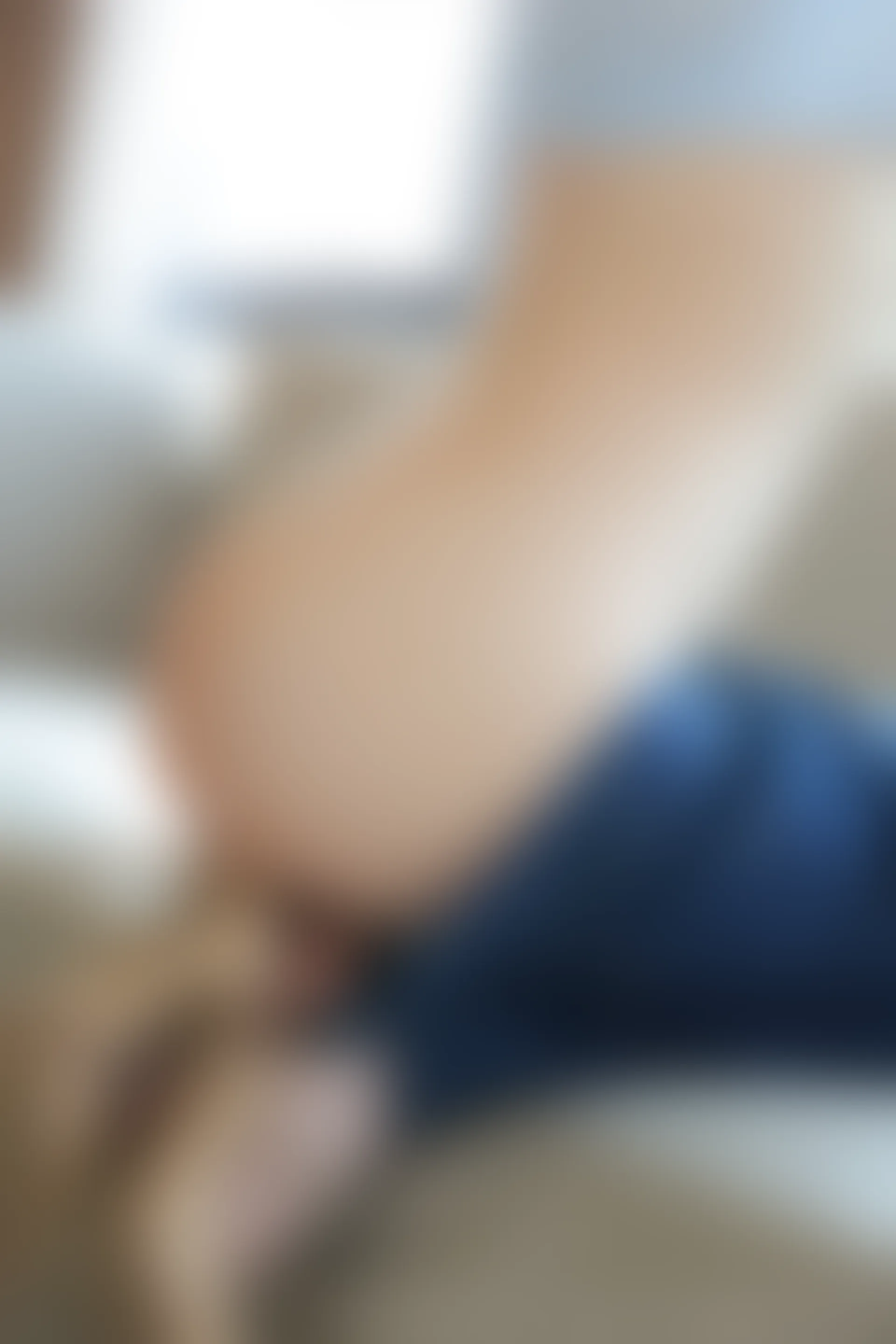 XiuRen秀人网 2022.02.15 No.4584 奶瓶. 牛仔裤美腿[95+1P 964MB]