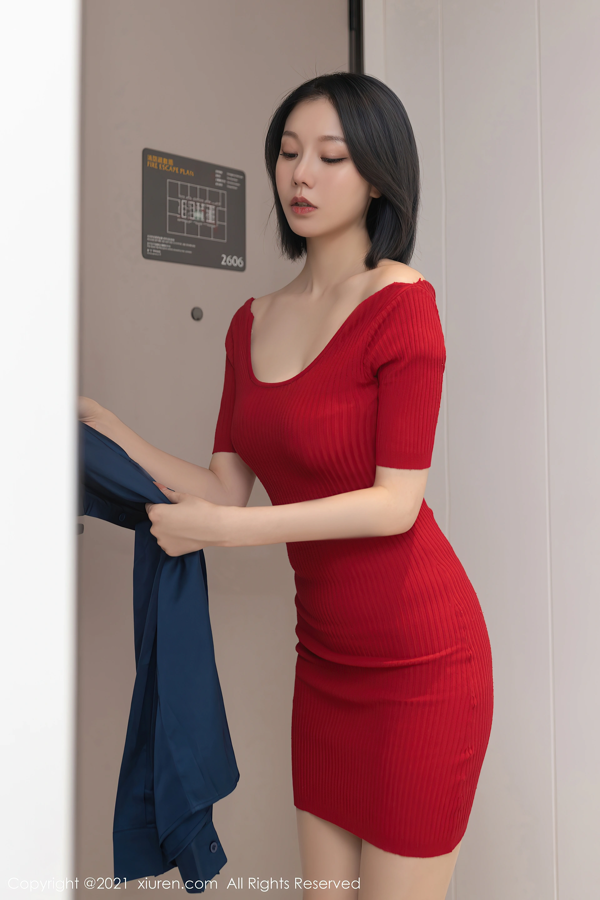 XiuRen秀人网 2021.10.18 No.4077 安然Maleah 重庆旅拍[73+1P／747MB]