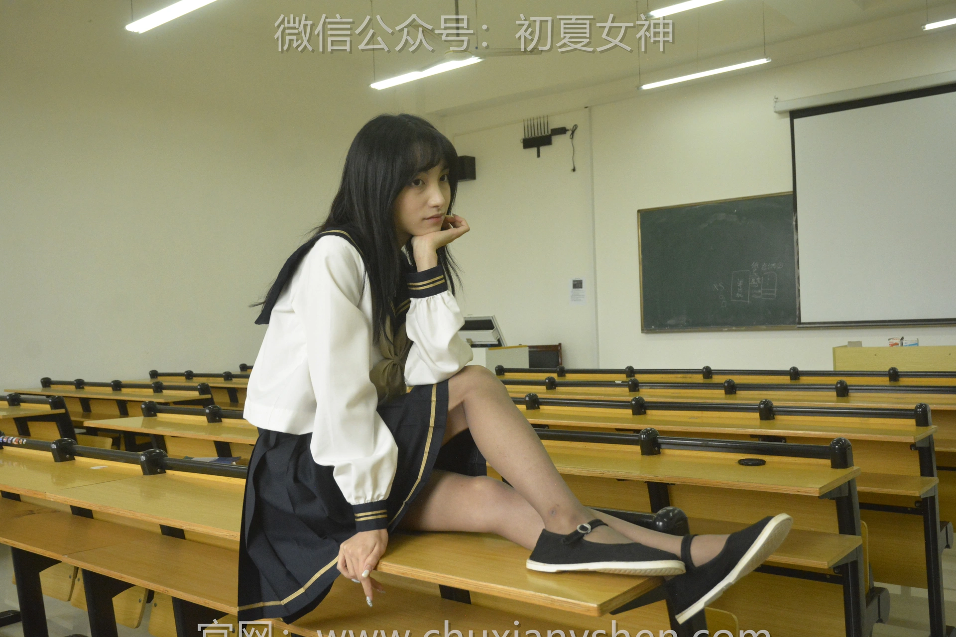初夏女神 NO.100 柒柒 海军服[140P+1V／4.87GB]