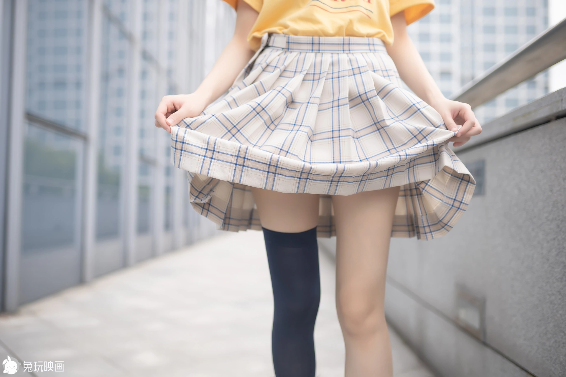 C17.008 一半袜子一半脱掉 [40P-96MB]