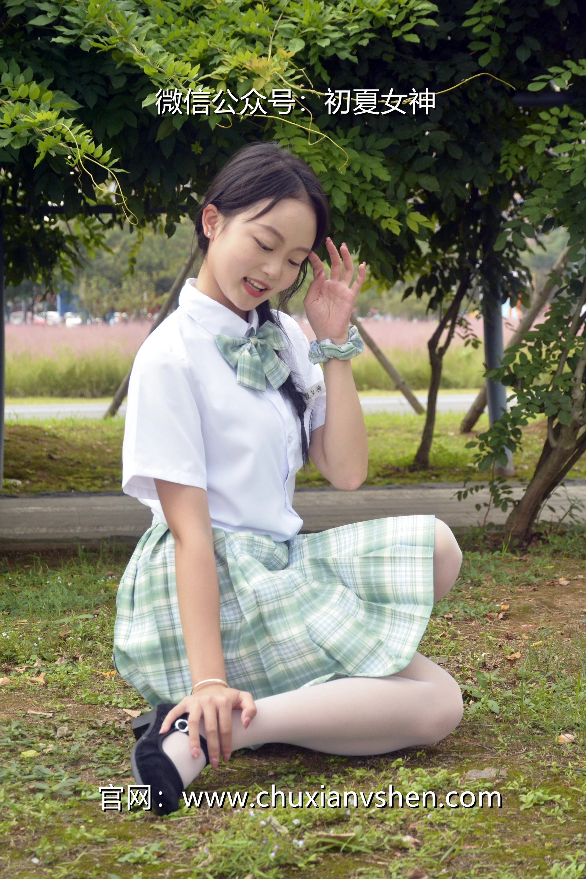 初夏女神 NO.093 双双 雪松JK套[140P+1V／5.53GB]