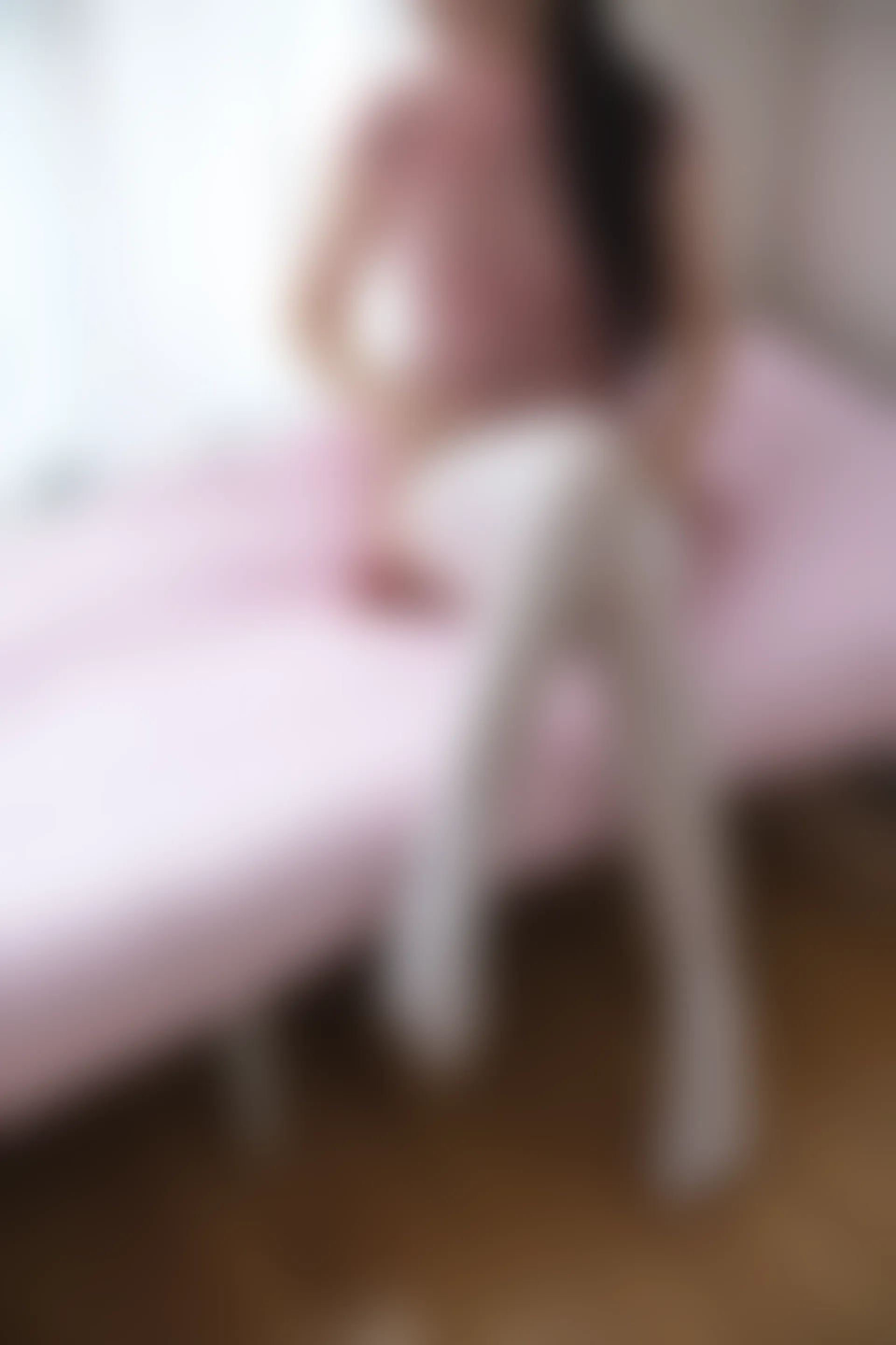 森萝财团 X-024 [115P1V-1.79G]制服, 森萝财团, 白丝, 美腿