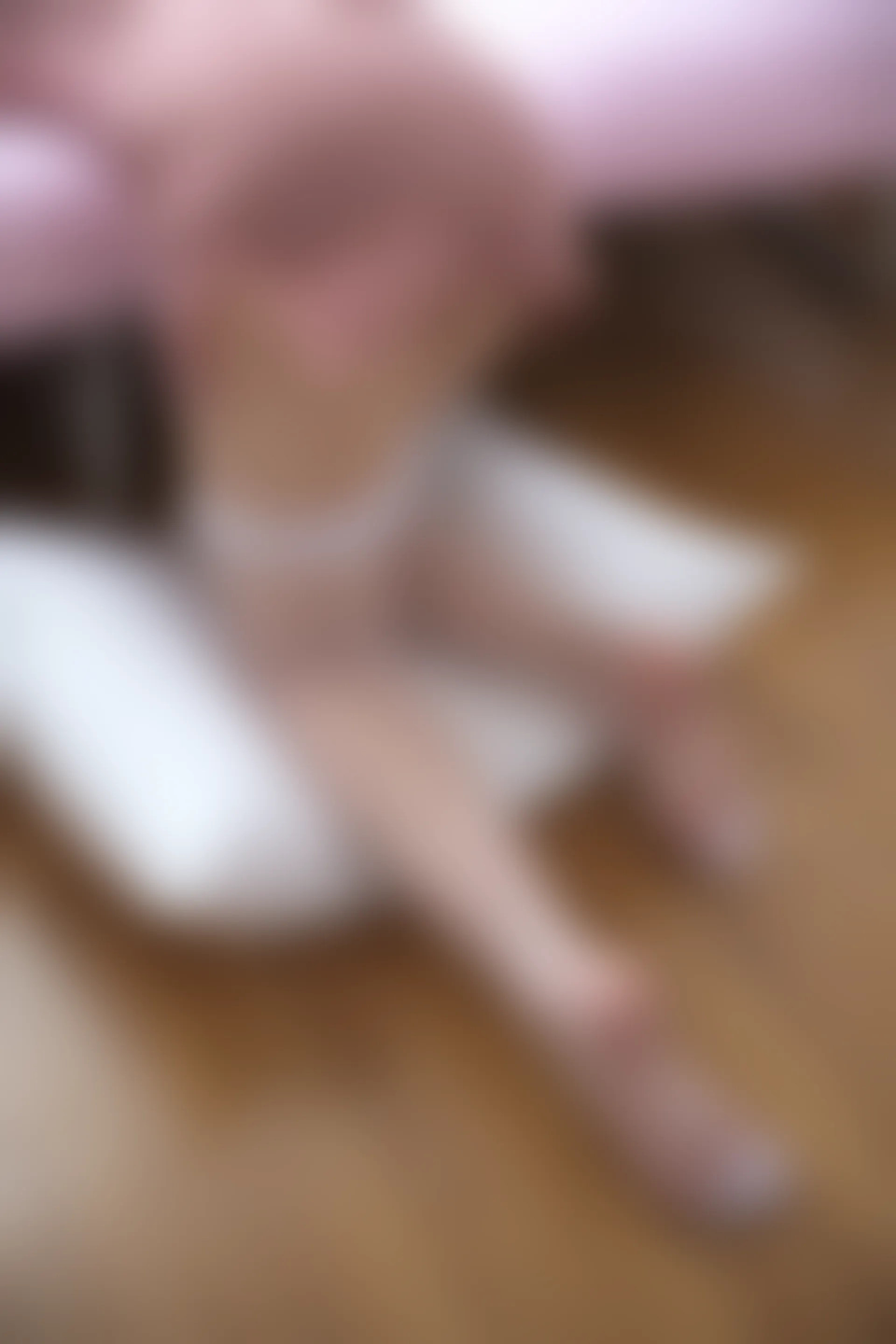 森萝财团 X-024 [115P1V-1.79G]制服, 森萝财团, 白丝, 美腿