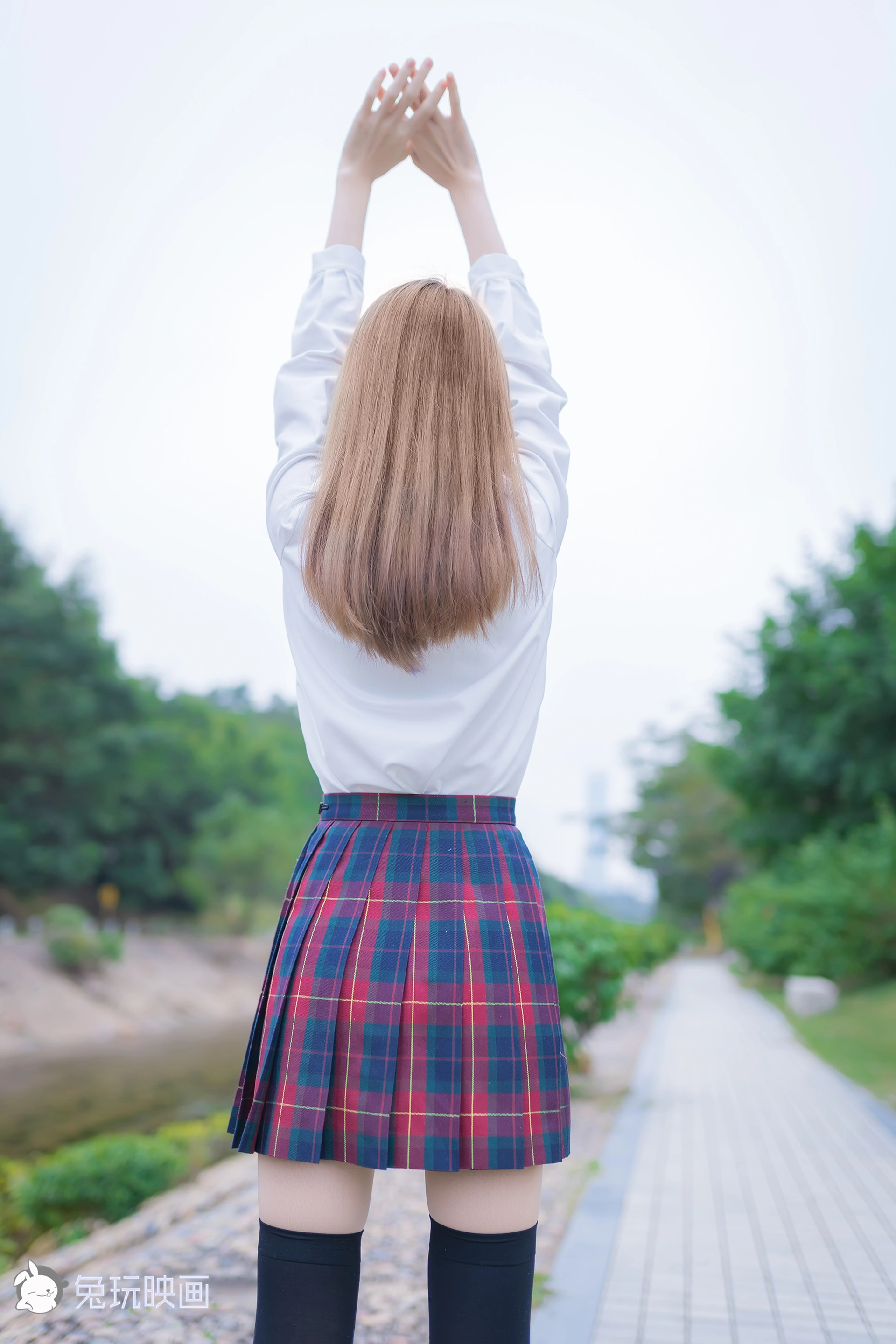 VOL.006 绿草坪 [40P-113MB]