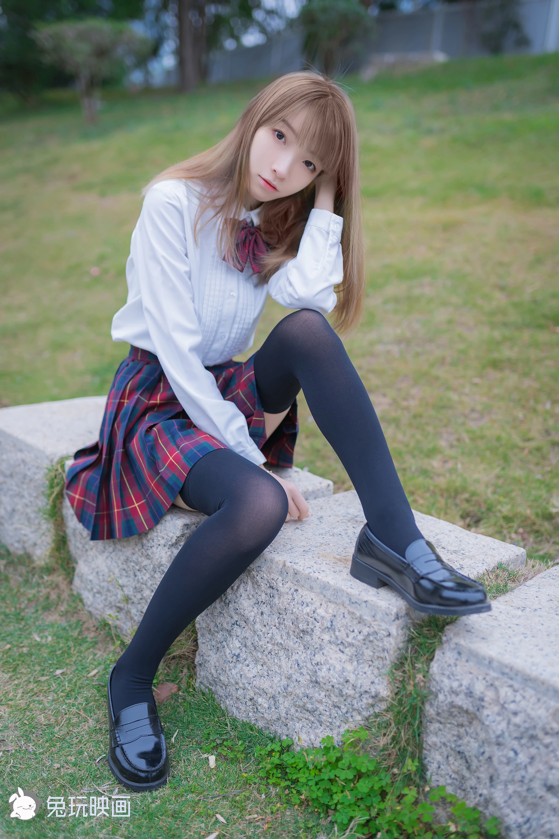 VOL.006 绿草坪 [40P-113MB]