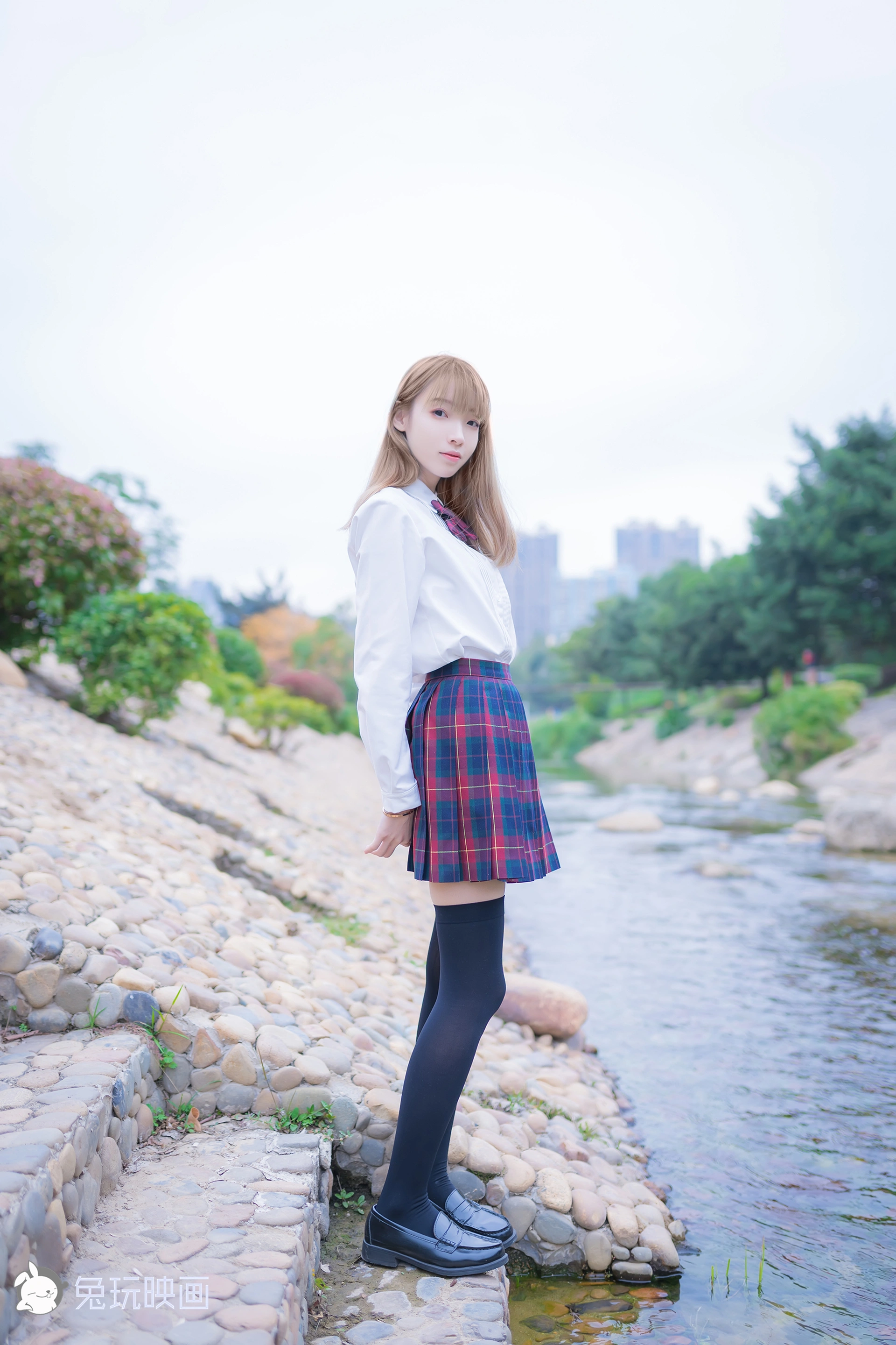 VOL.006 绿草坪 [40P-113MB]