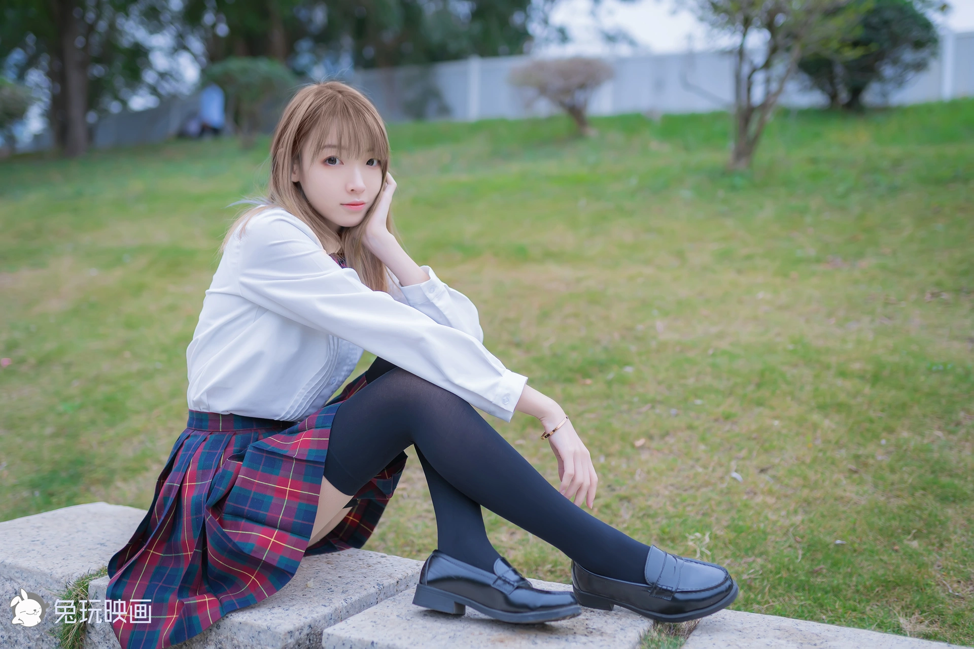 VOL.006 绿草坪 [40P-113MB]