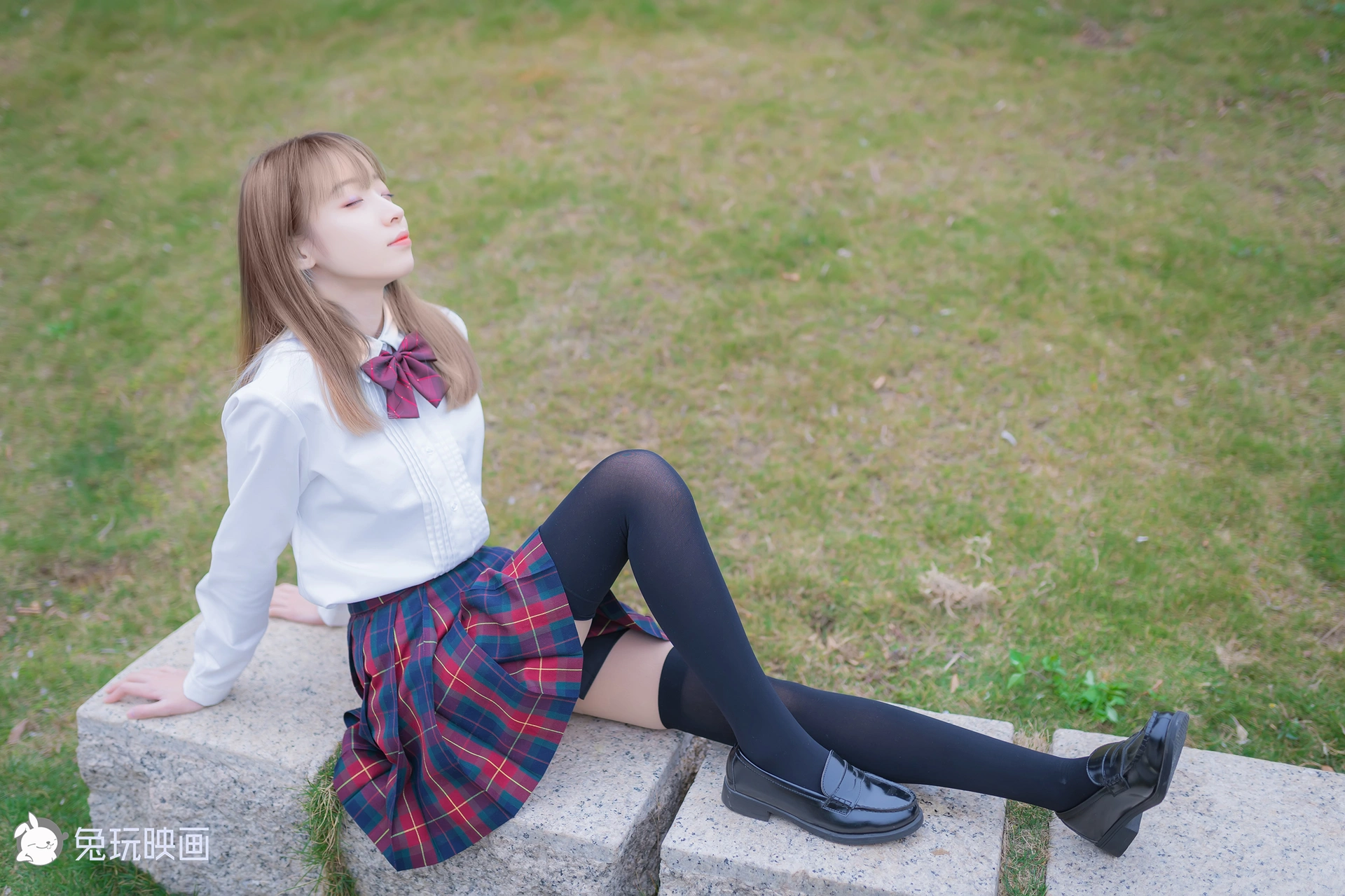 VOL.006 绿草坪 [40P-113MB]