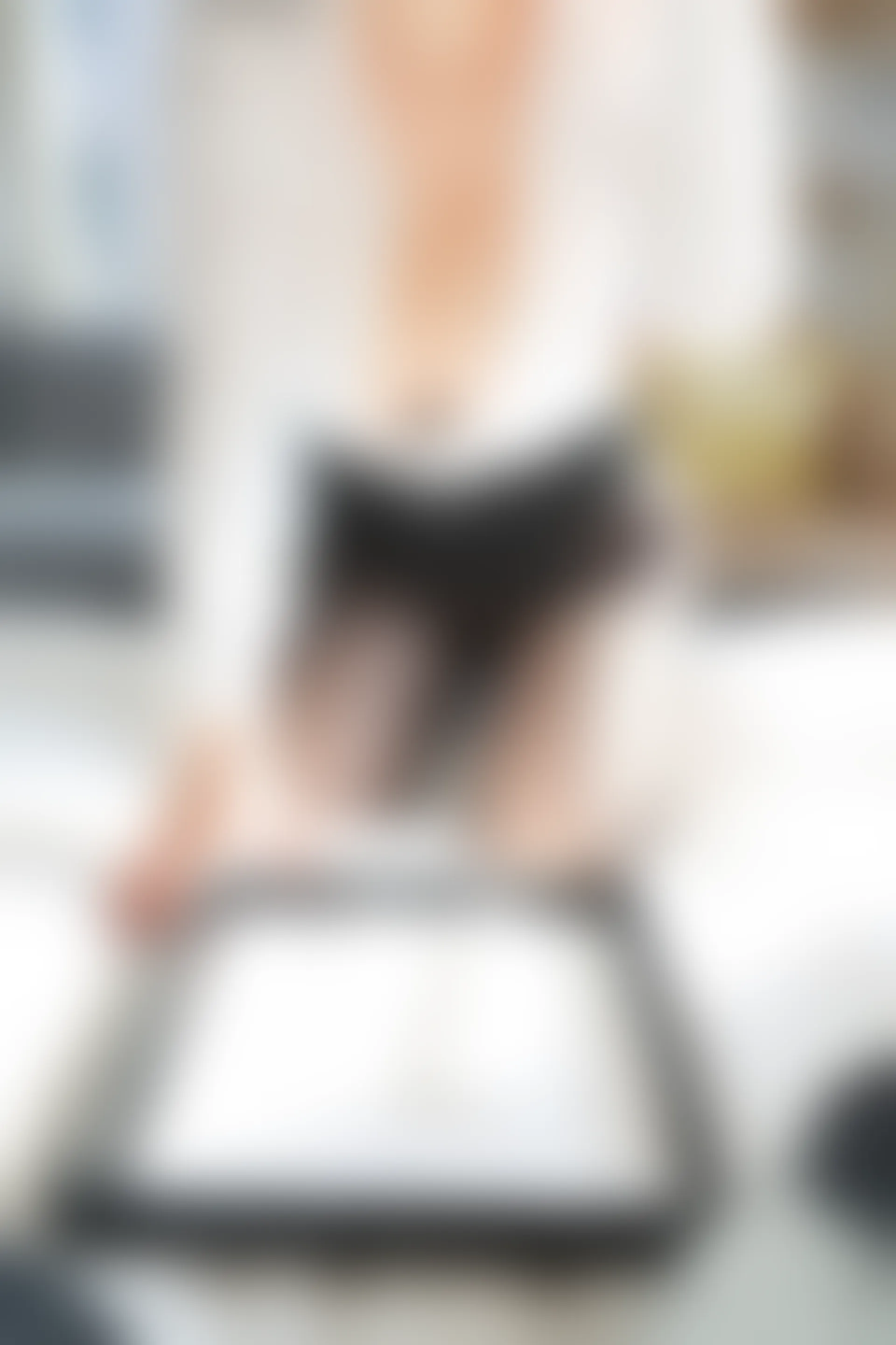 XiuRen秀人网 2021.12.01 No.4287 潘娇娇 黑丝美腿[49+1P 434MB]