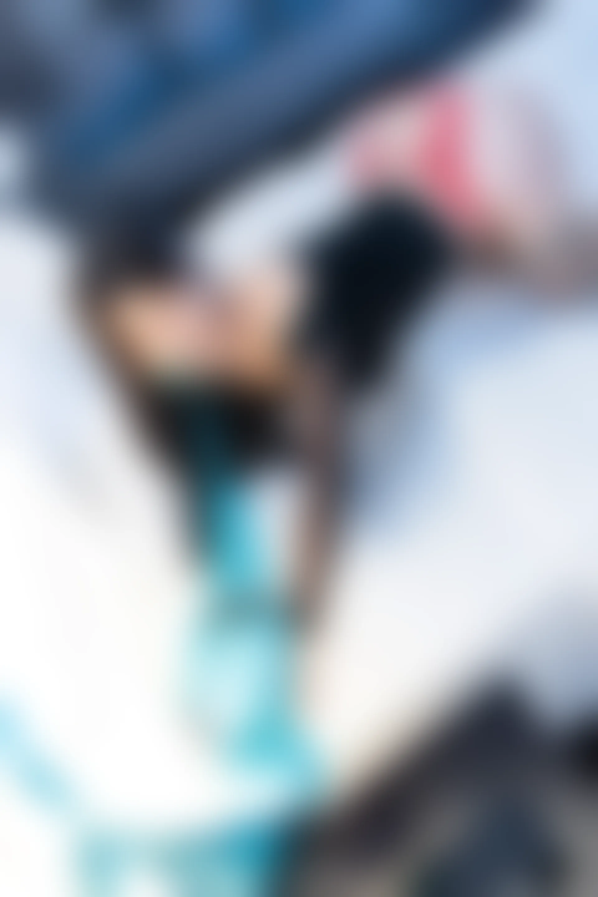 XiuRen秀人网 2021.12.30 No.4408 诗诗kiki 性感美腿[64+1P 613MB]