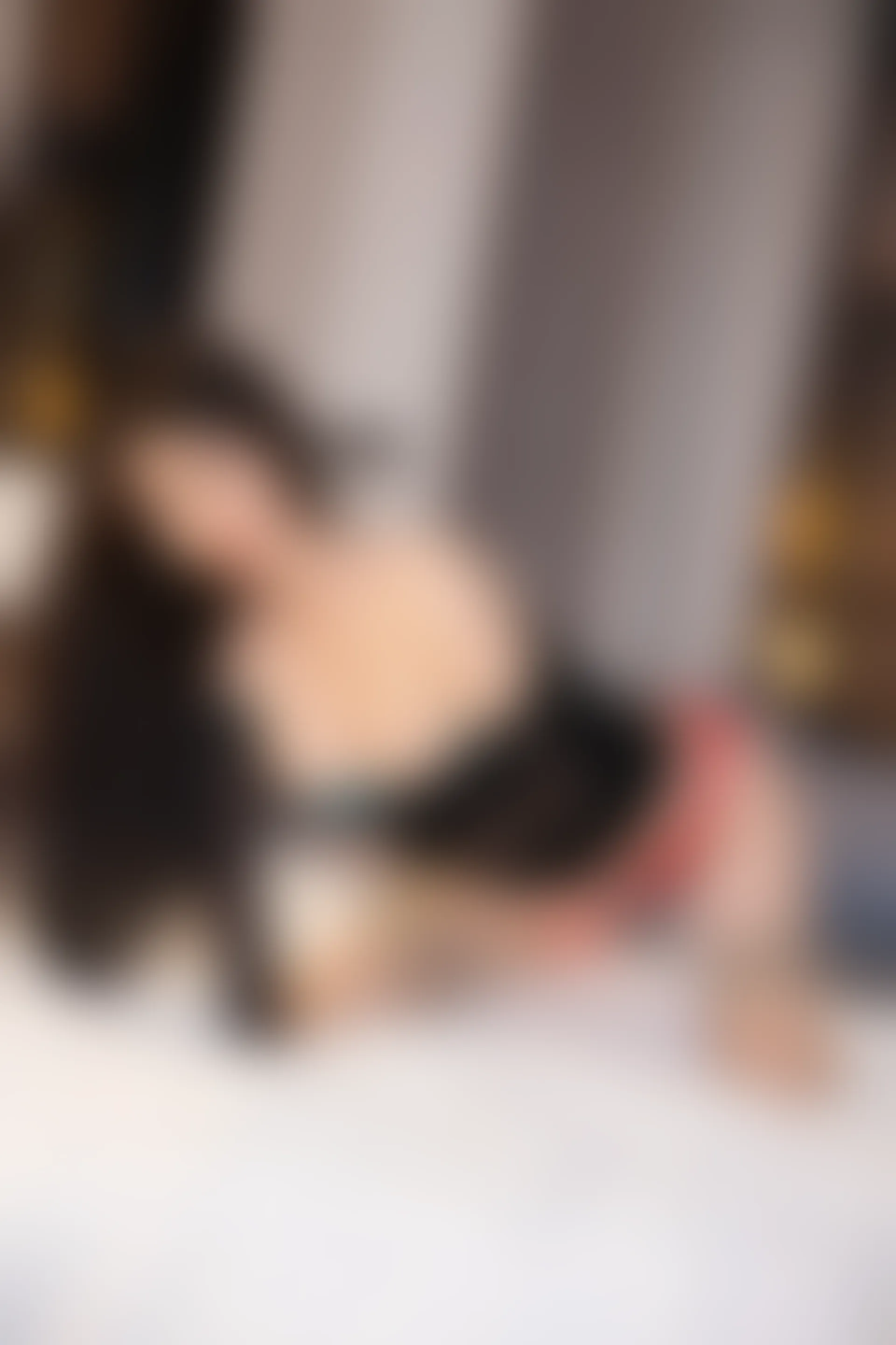 XiuRen秀人网 2021.12.30 No.4408 诗诗kiki 性感美腿[64+1P 613MB]