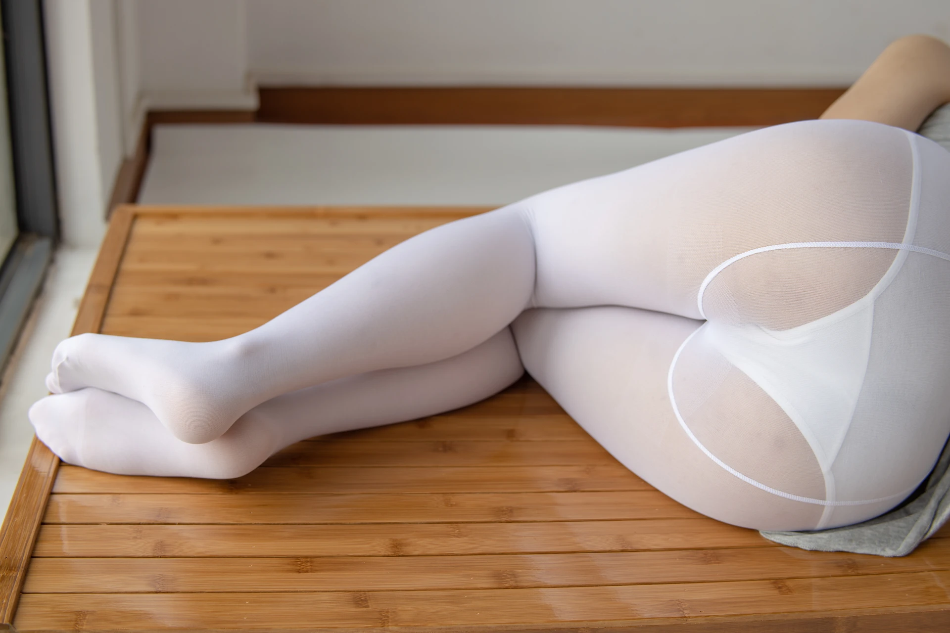 JKFUN-013 [160P1V-2.38G]JKFUN, 可爱, 森萝财团, 白丝, 美腿, 美足