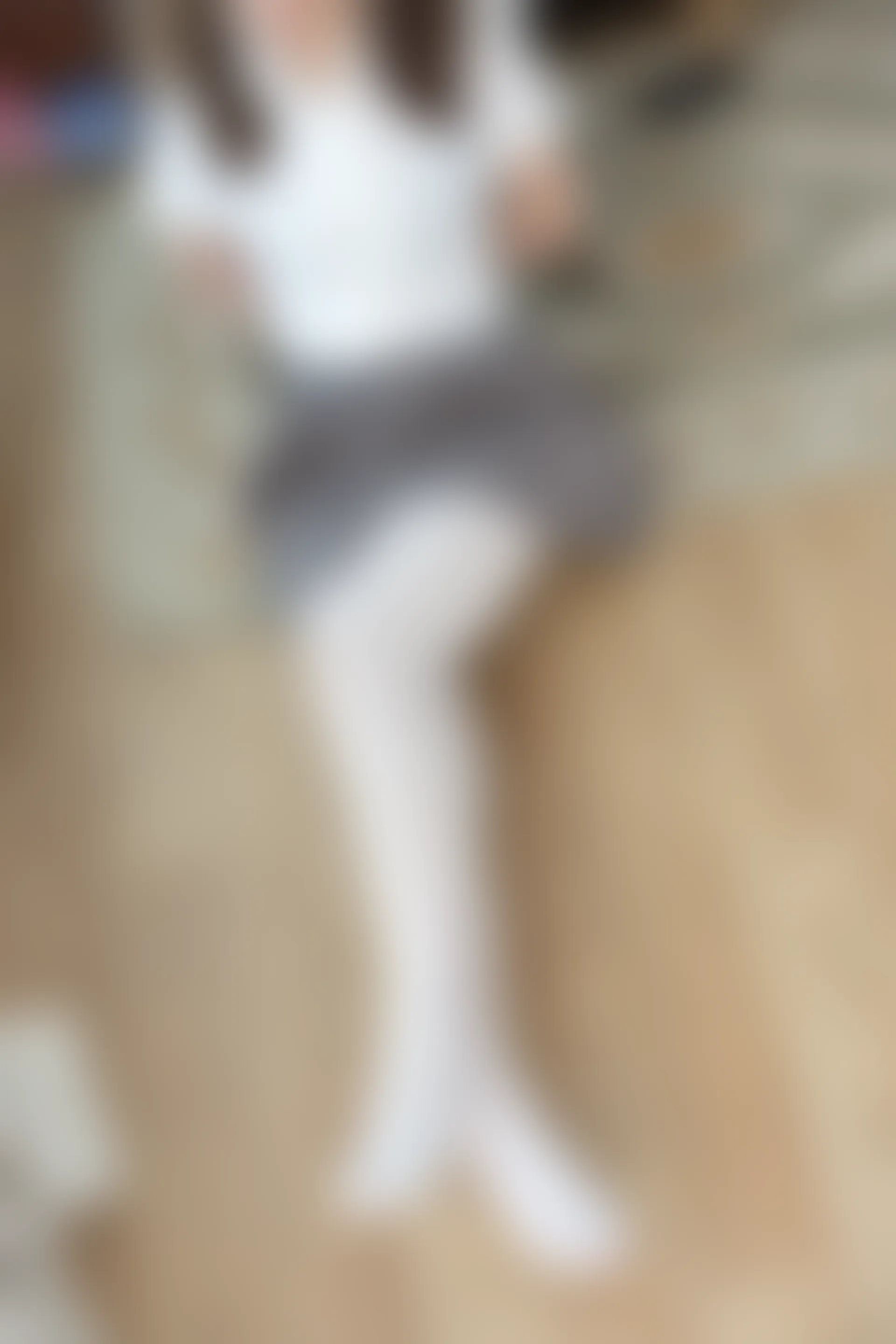 森萝财团 BETA-020 [71P-818M]白丝, 美腿